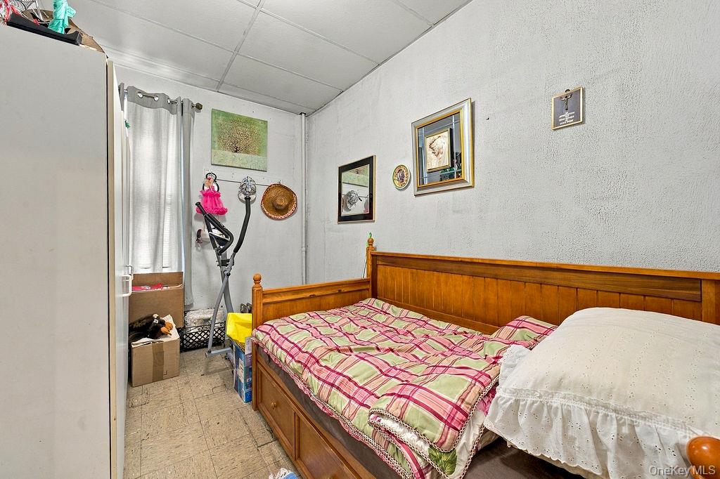 227 Devoe Street – For Sale photo 6