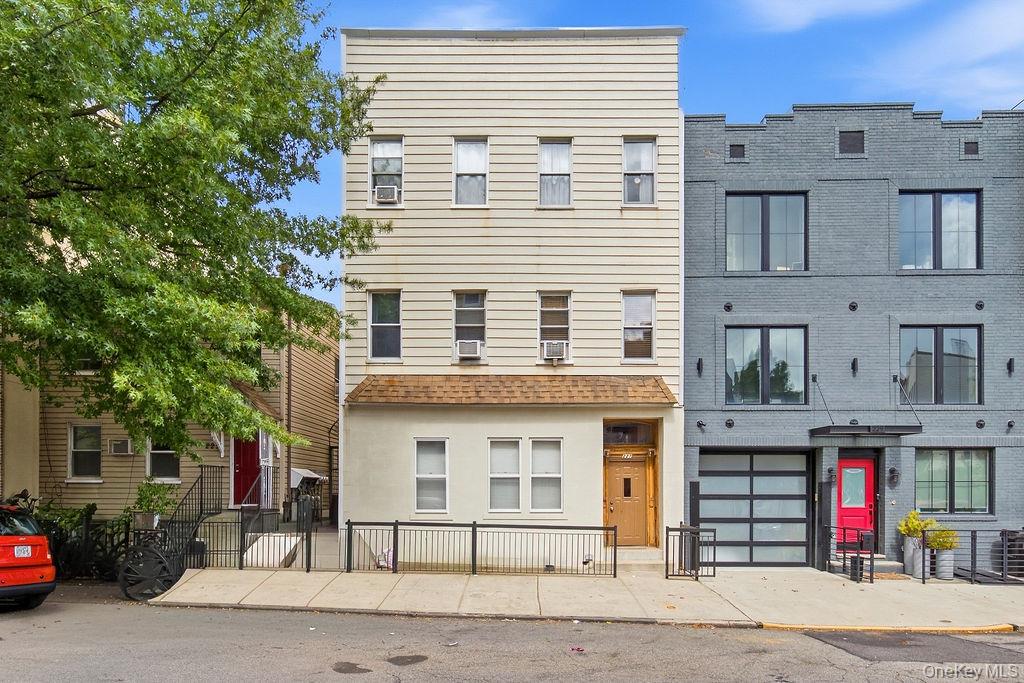 227 Devoe Street – For Sale