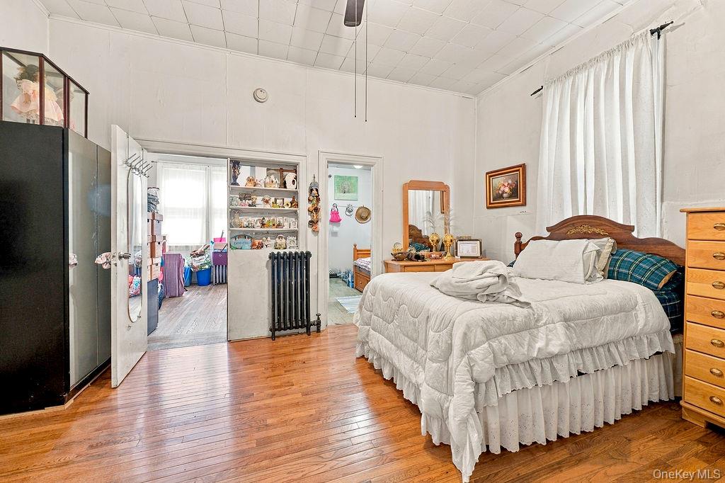 227 Devoe Street – For Sale photo 4