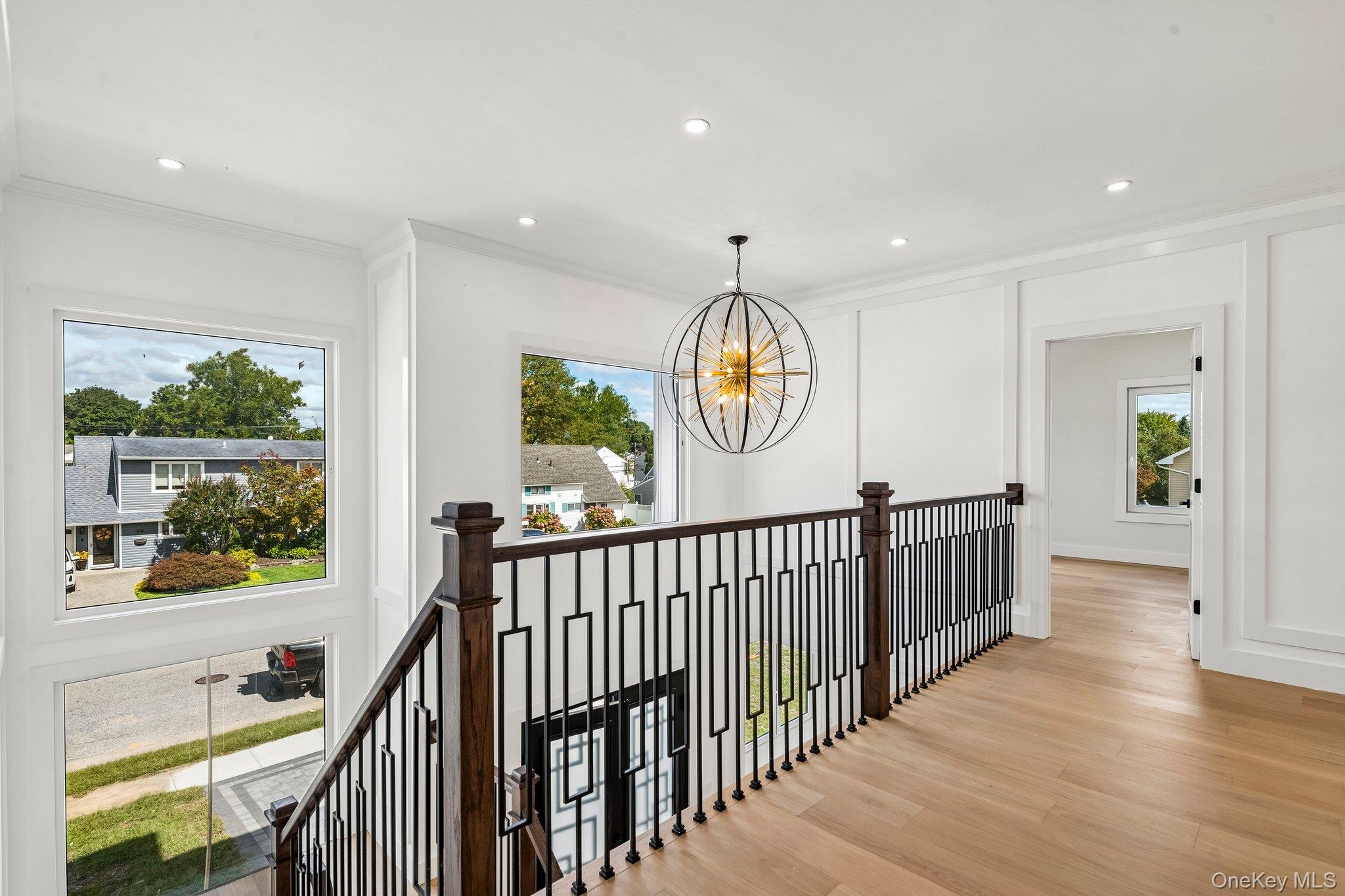 2 Radial Lane – For Sale photo 18