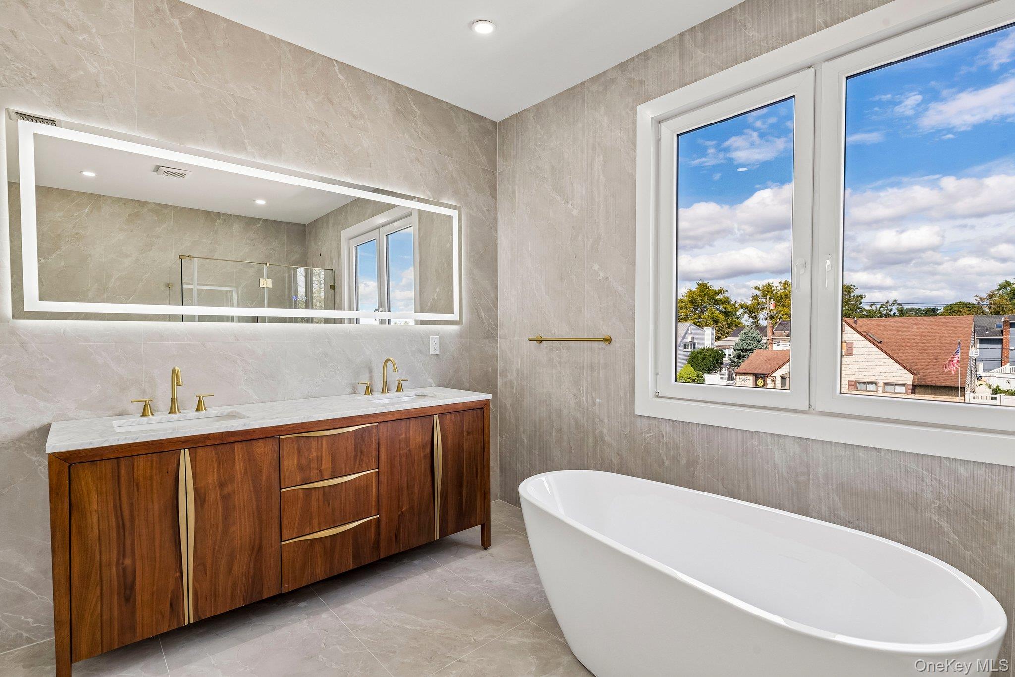 2 Radial Lane – For Sale photo 20