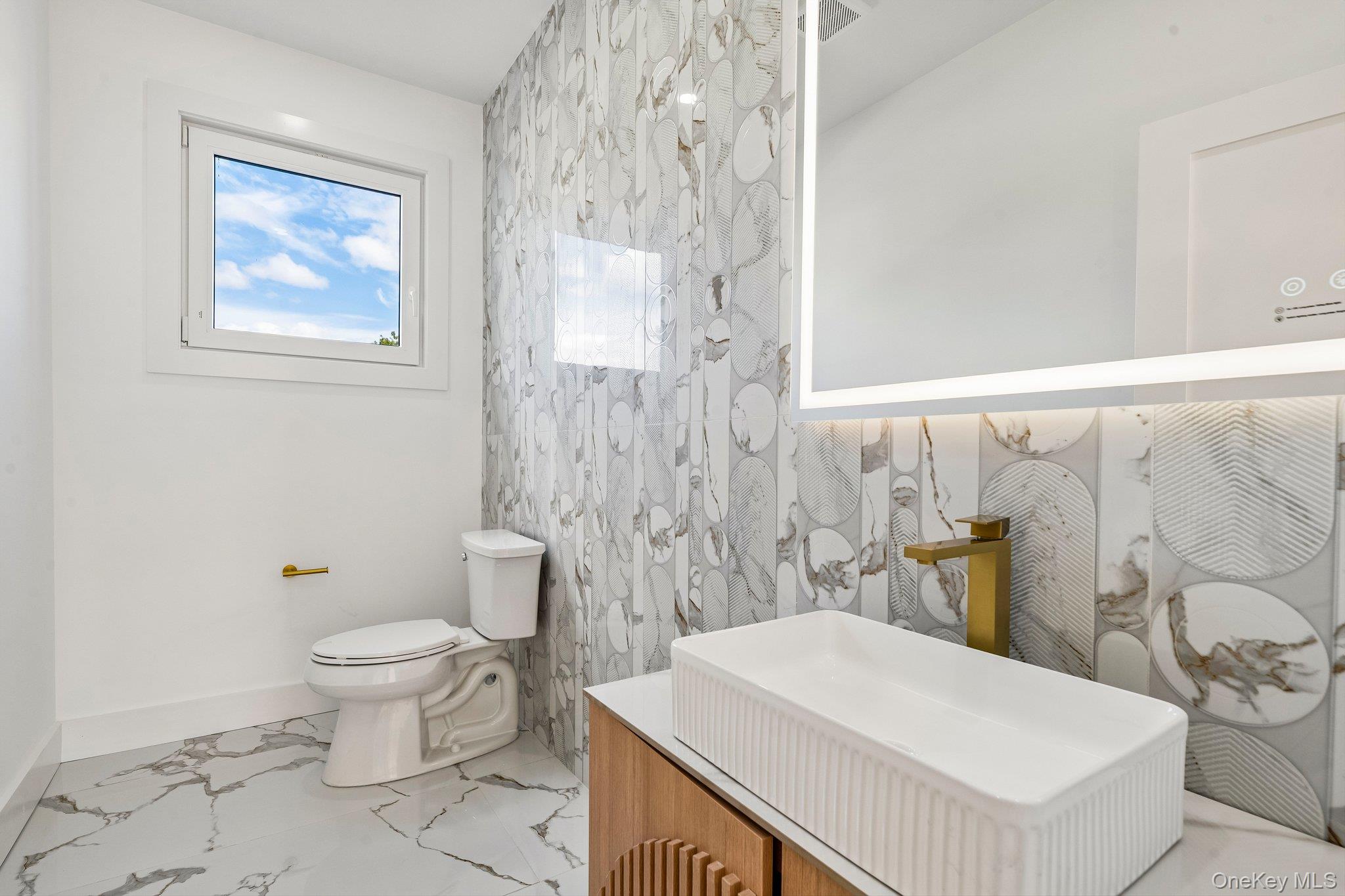 2 Radial Lane – For Sale photo 8