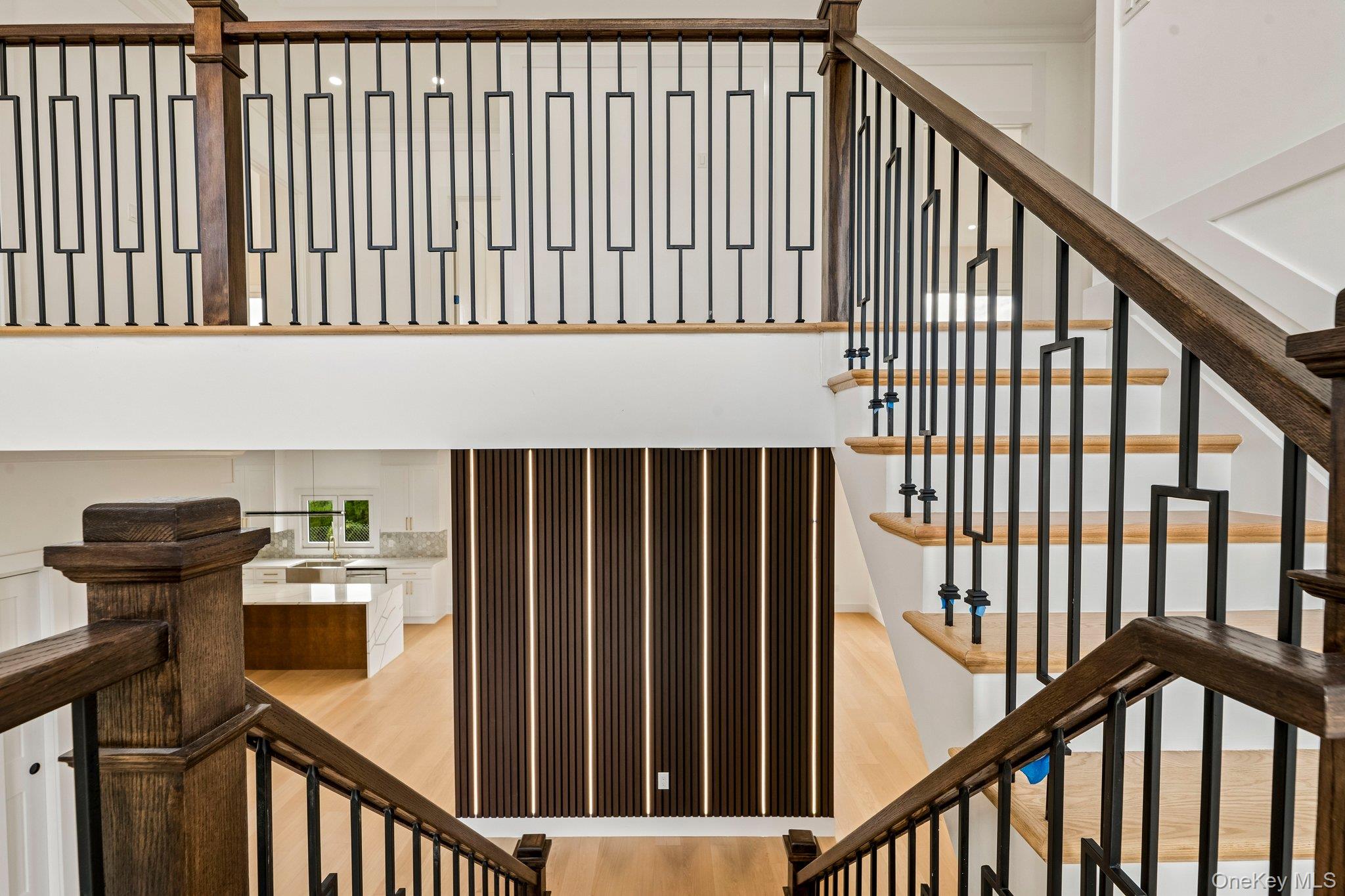 2 Radial Lane – For Sale photo 16