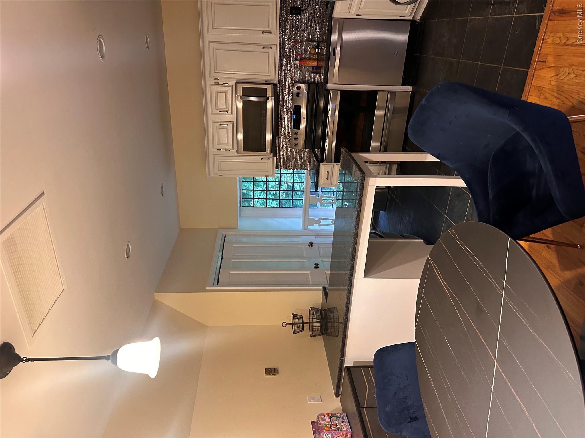 3 Beecher Lane, Unit 4B photo 2