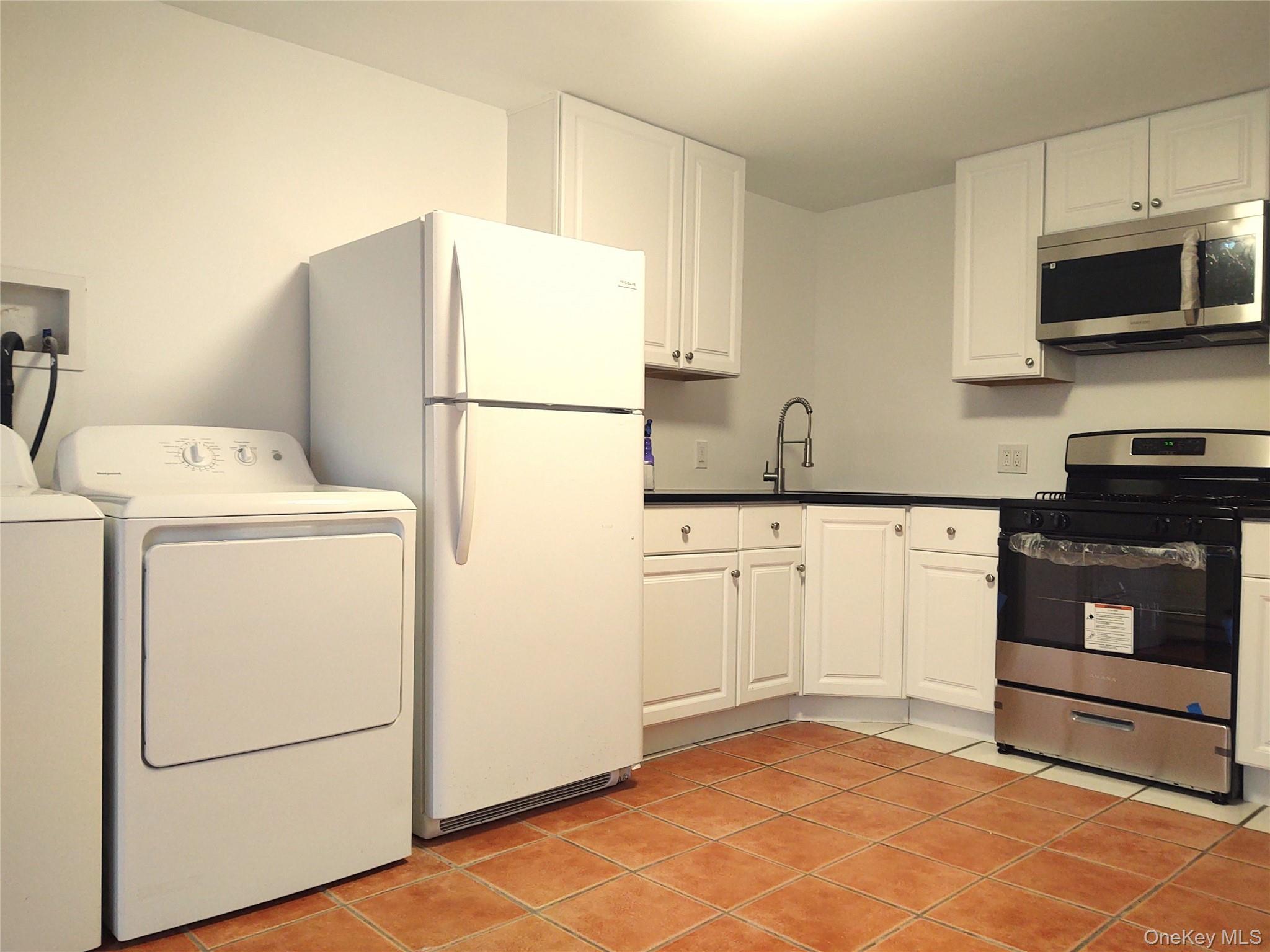 16 The Boulevard Blvd – For Sale photo 20