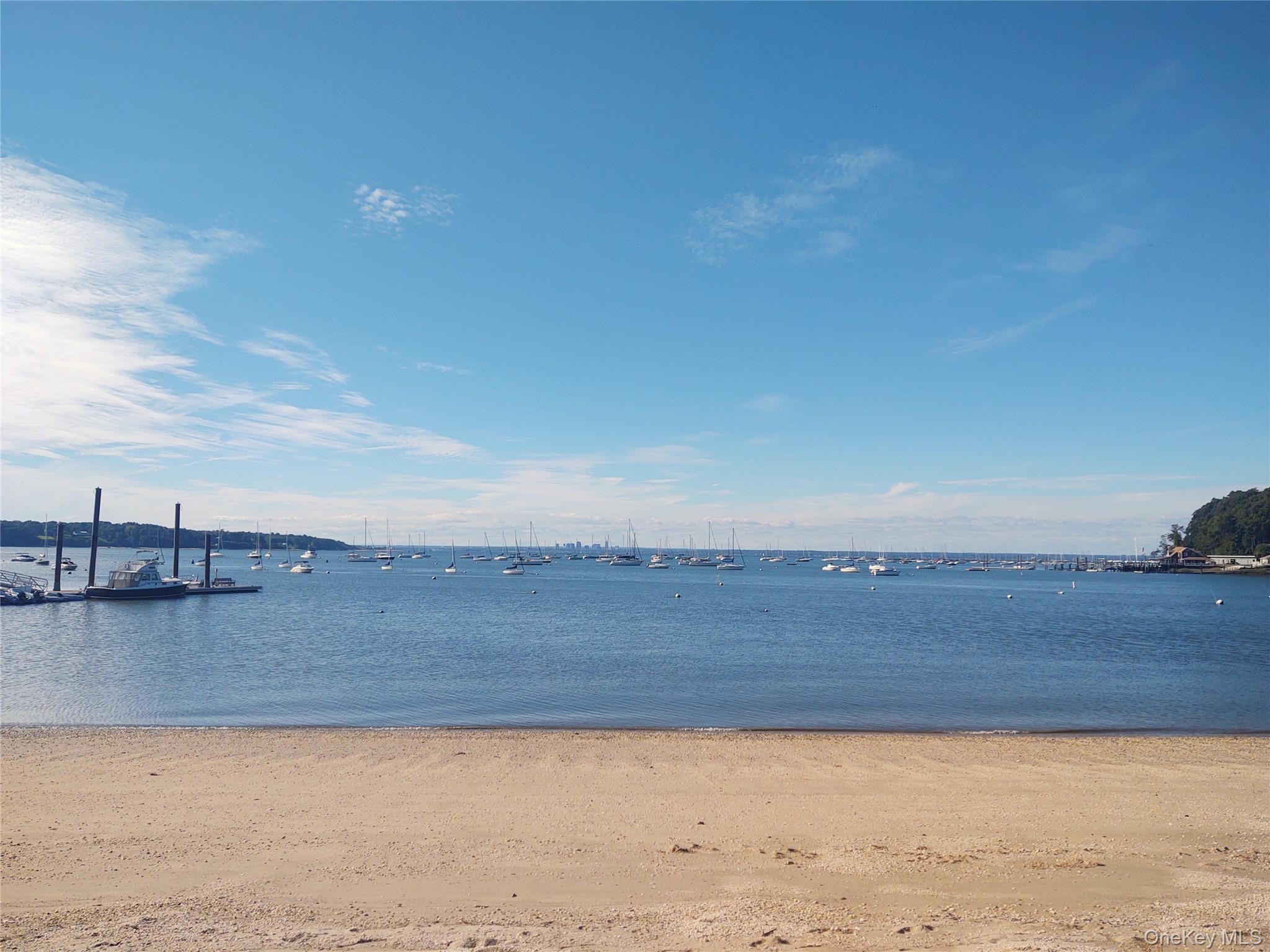 16 The Boulevard Blvd – For Sale photo 5