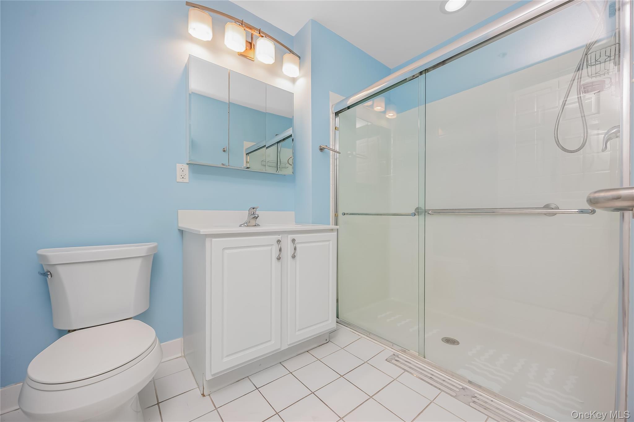 1003 Willow Lane – For Sale photo 17