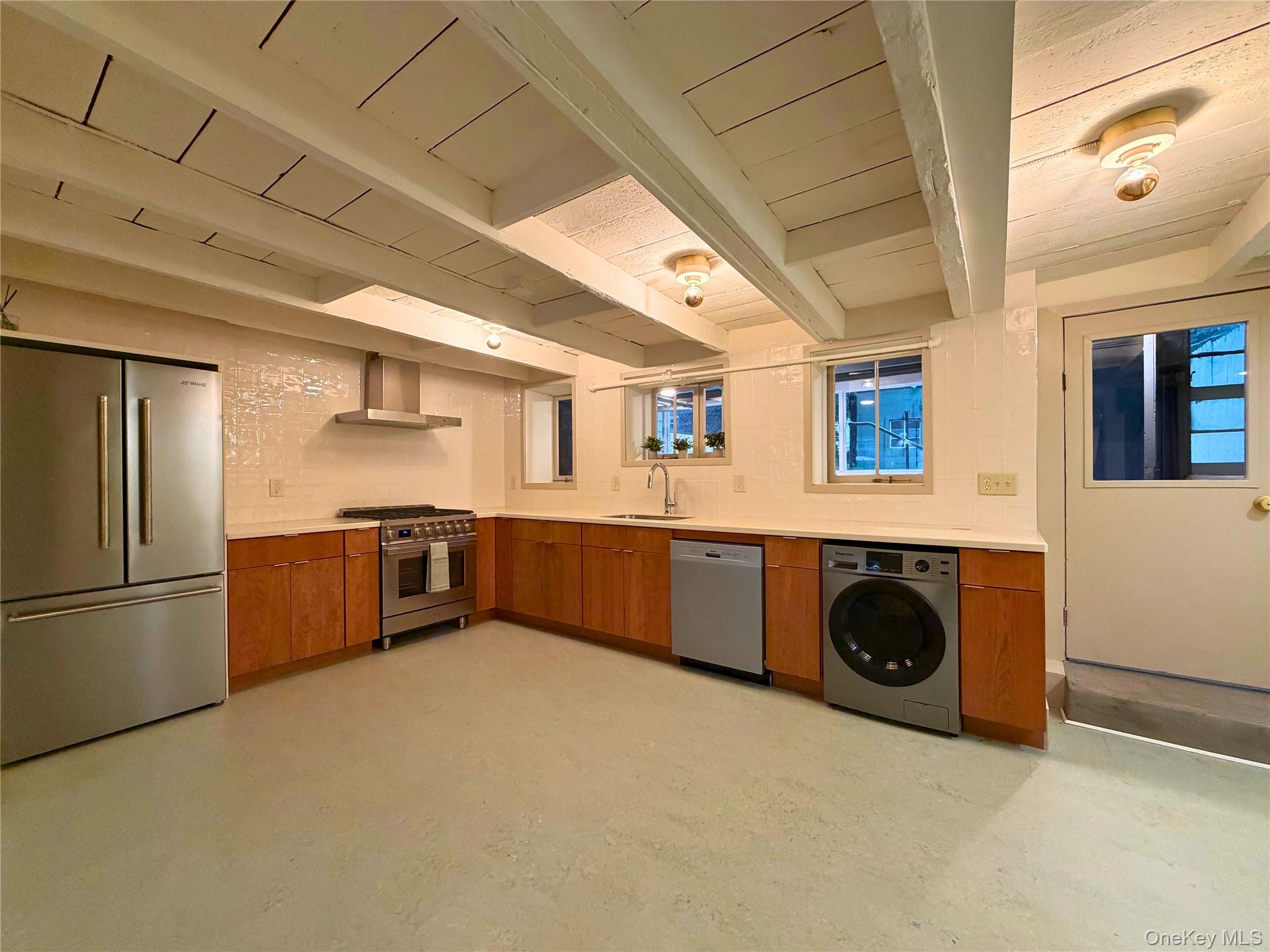 79 Ann Street – For Rent photo 16
