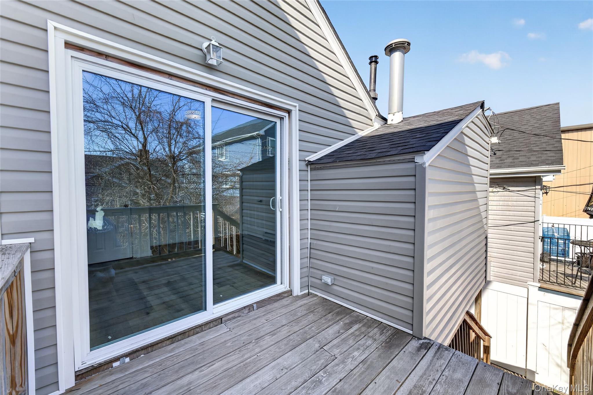 84 E Pine Street – For Sale photo 16