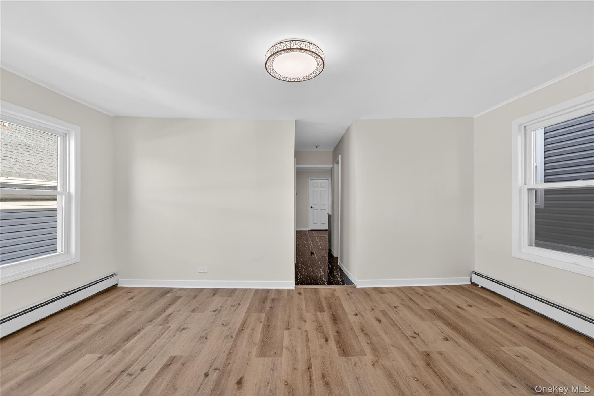 84 E Pine Street – For Sale photo 4