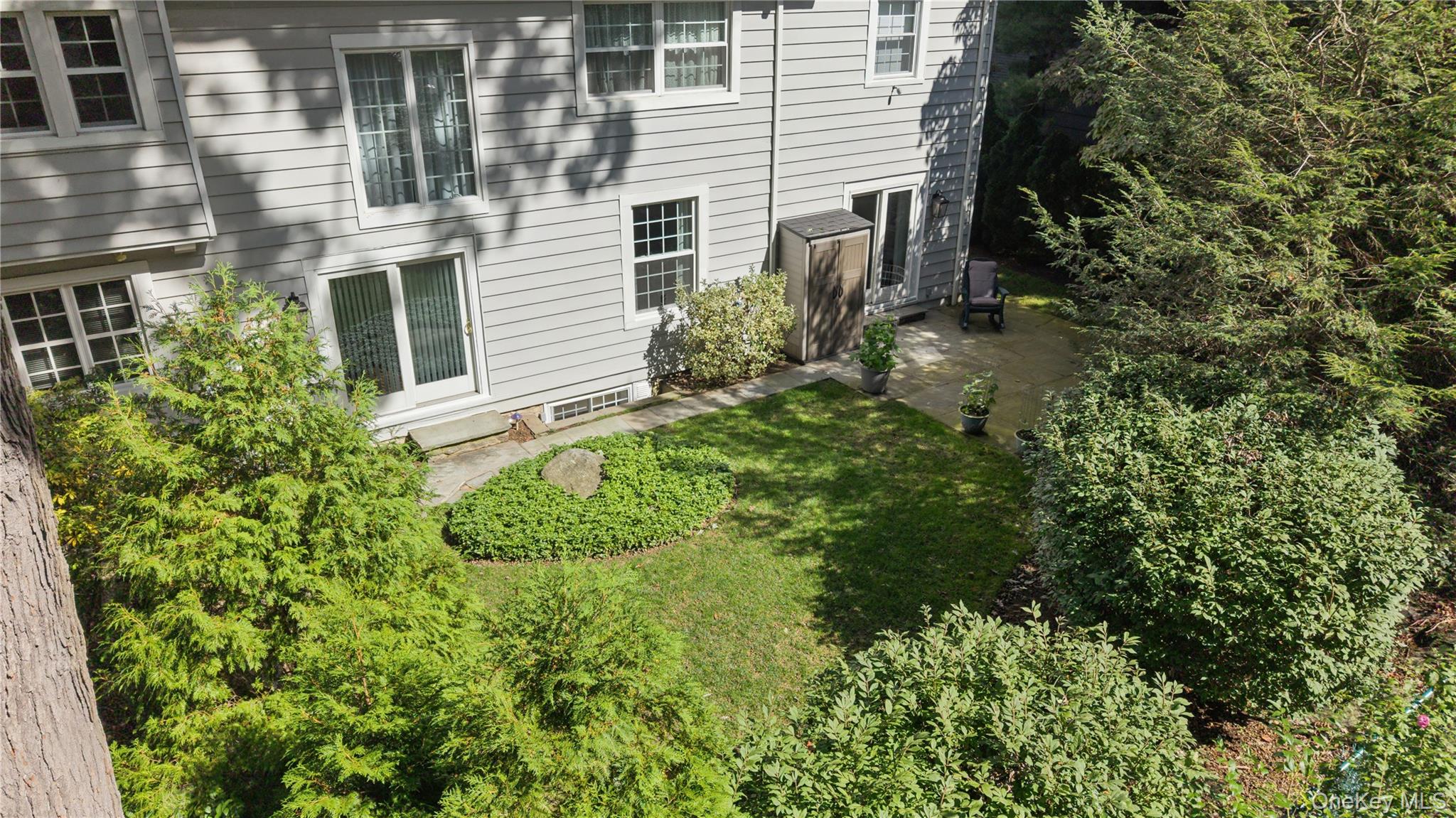 211 Douglas Place – For Sale photo 42