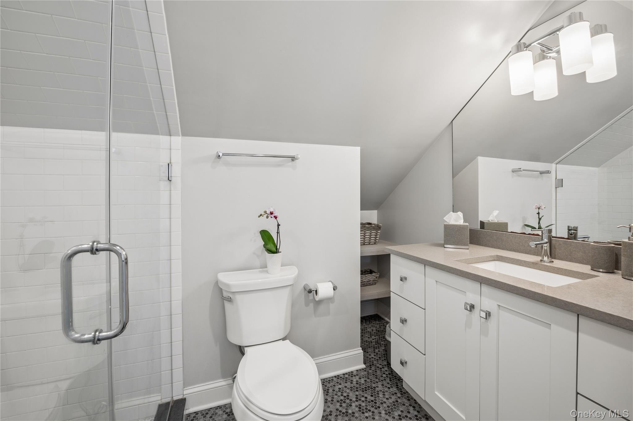 211 Douglas Place – For Sale photo 37