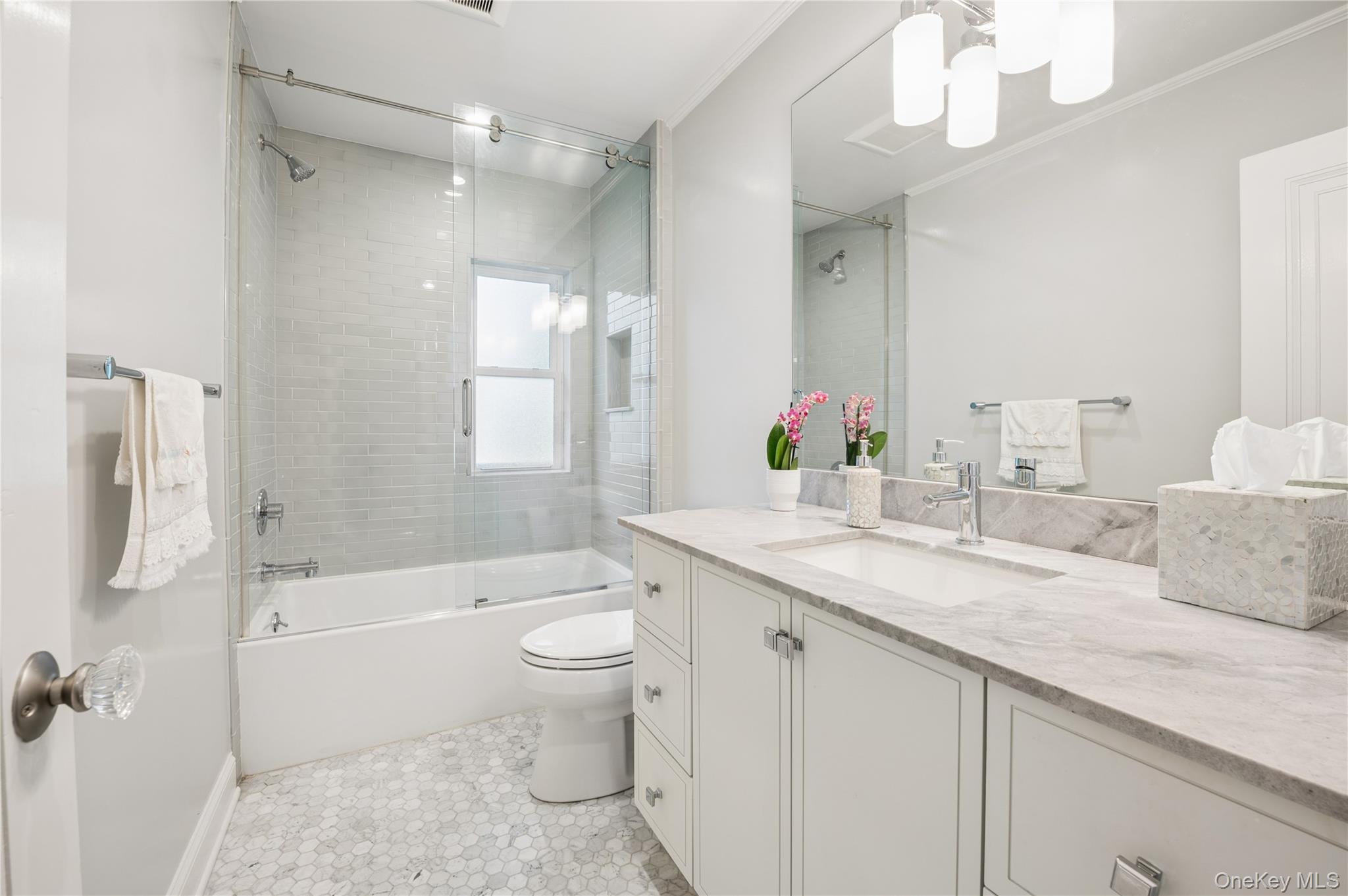 211 Douglas Place – For Sale photo 33