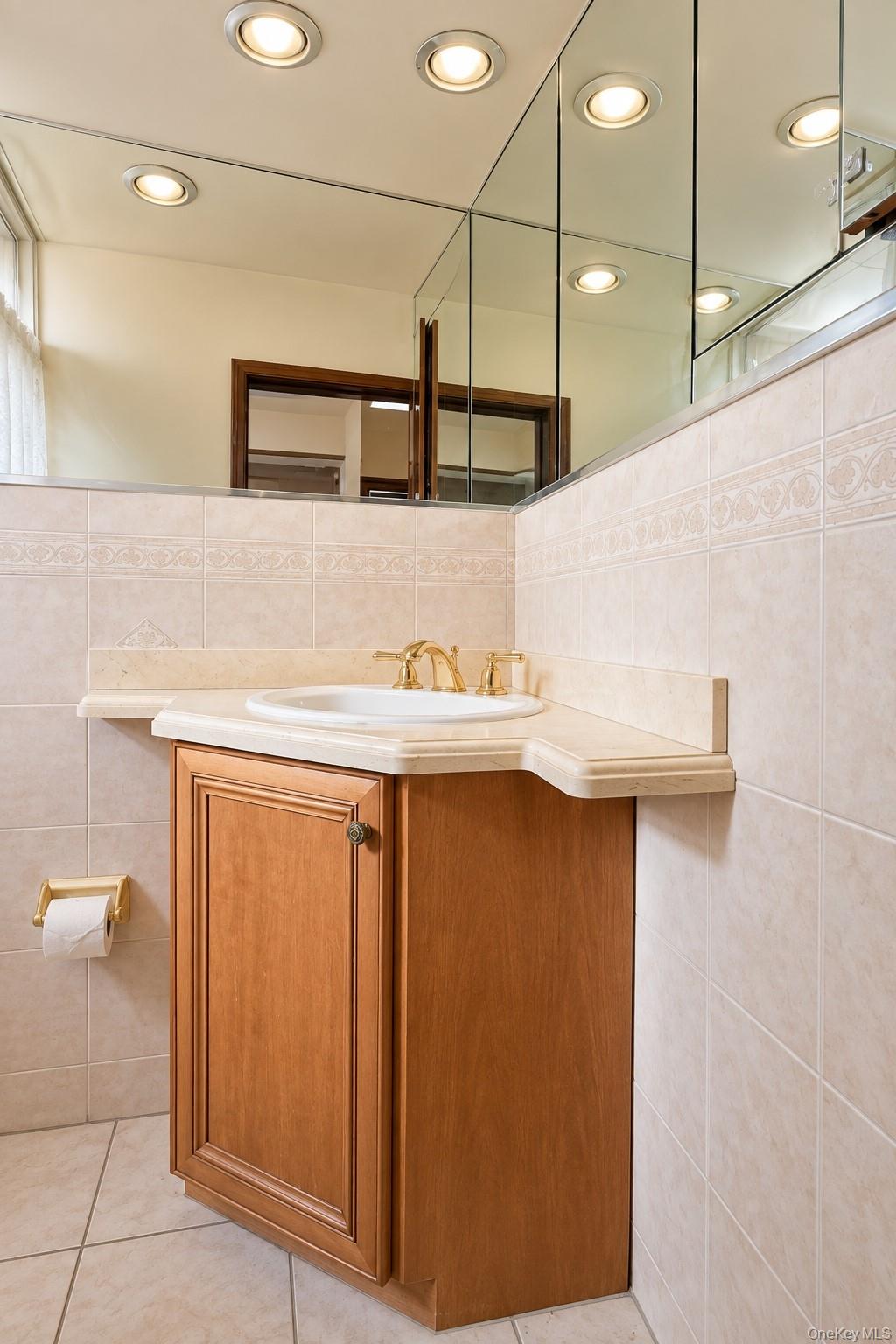 12 Balfour Street, Unit 3 photo 3