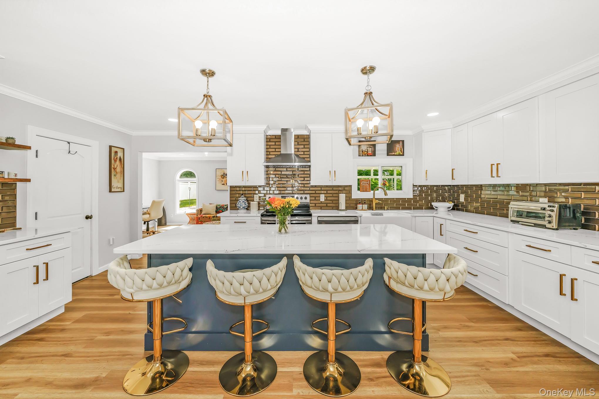 102 Inverness Road – For Sale photo 3