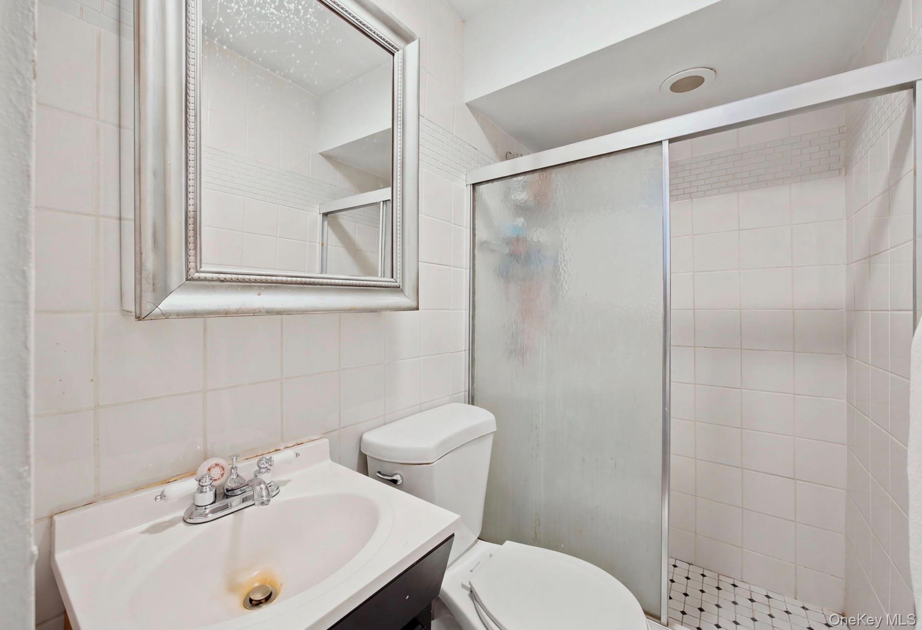 40-36 167 St – For Sale photo 21