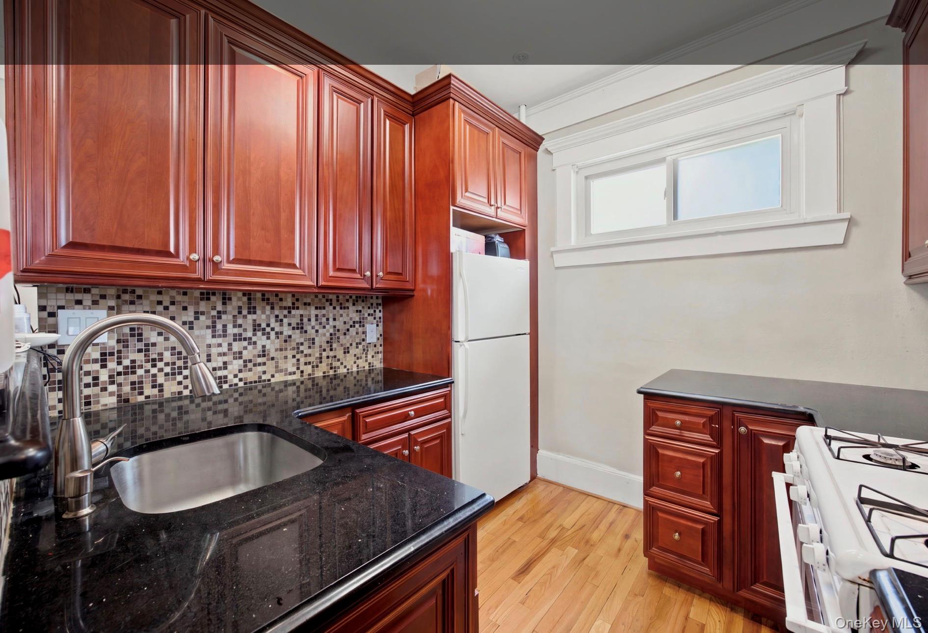 40-36 167 St – For Sale photo 19