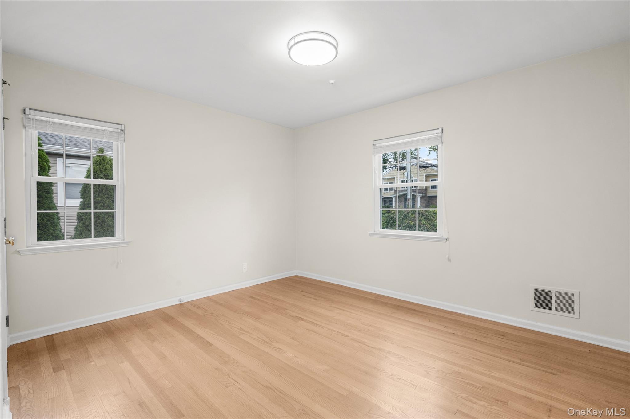 52 Dorchester Road – For Sale photo 15