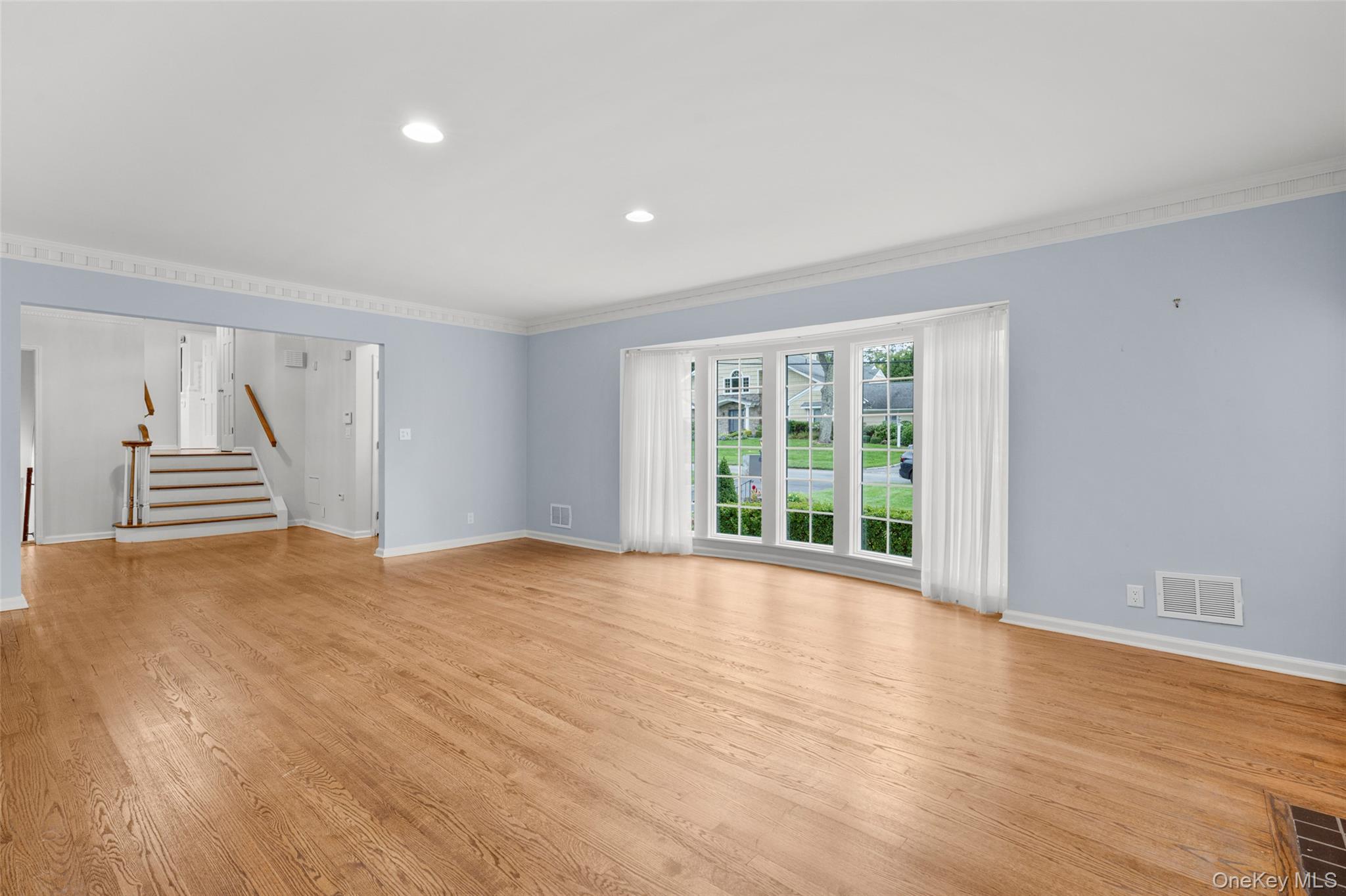 52 Dorchester Road – For Sale photo 2