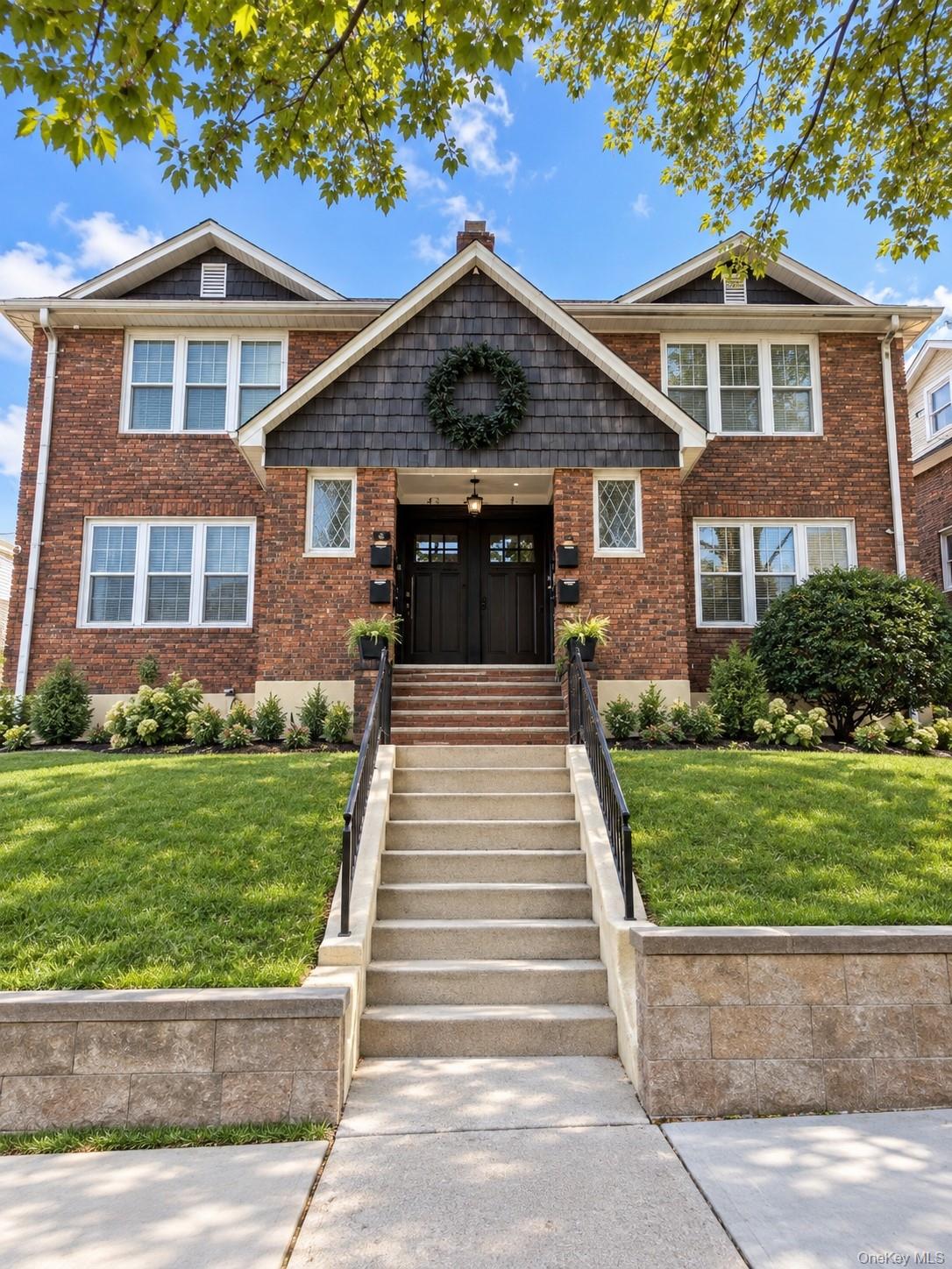 21 Holbernt Court, Unit 1