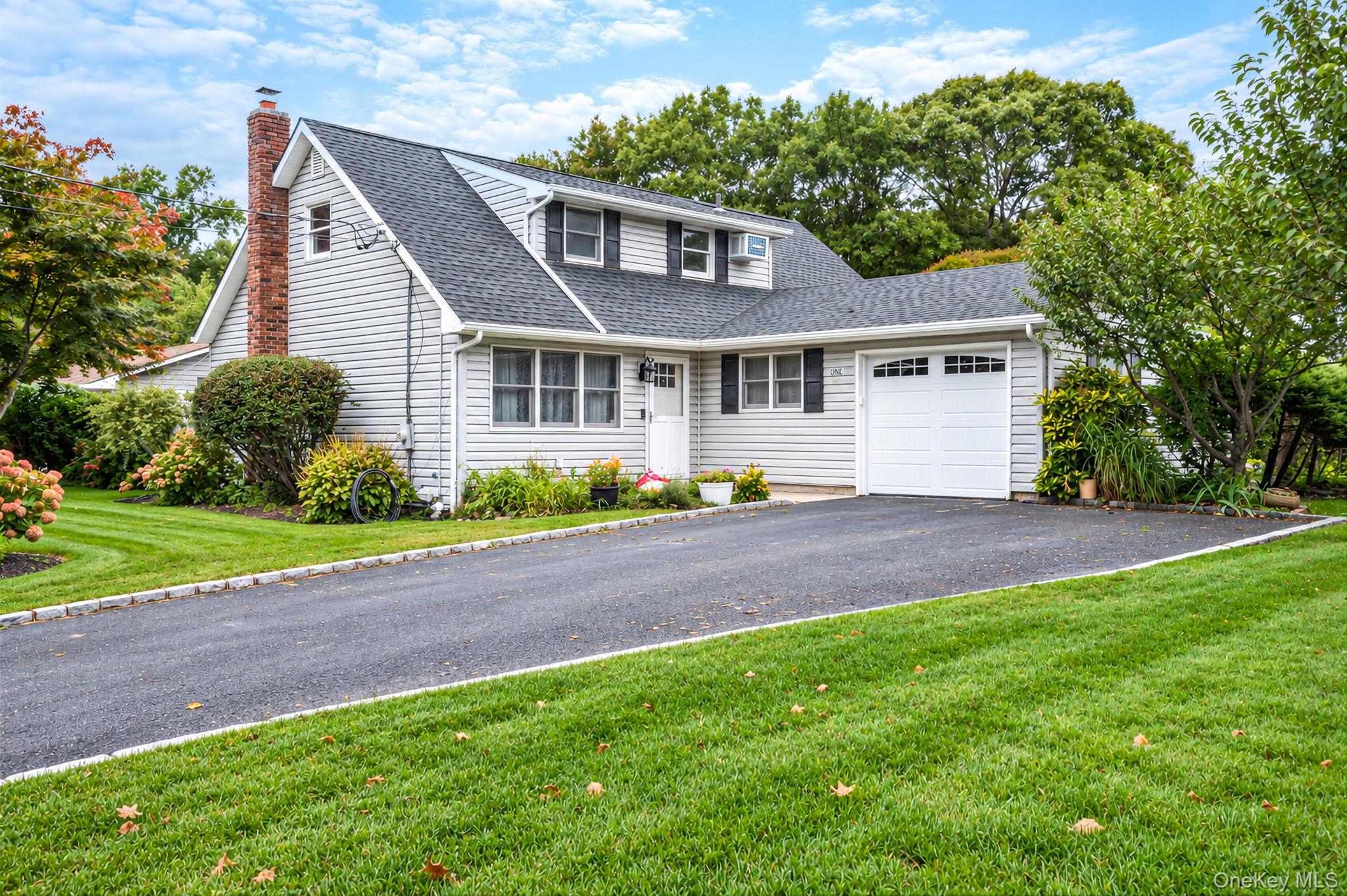 1 Allegheny Drive S – For Sale