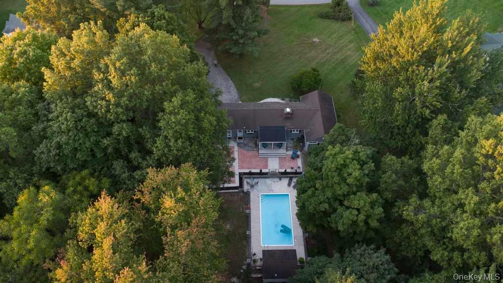 15 Merry Hill Road – For Sale photo 4