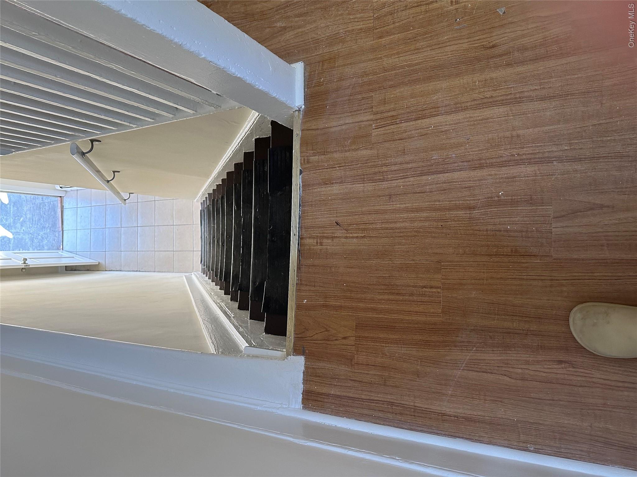 6 Snowden Avenue, Unit 4 photo 15