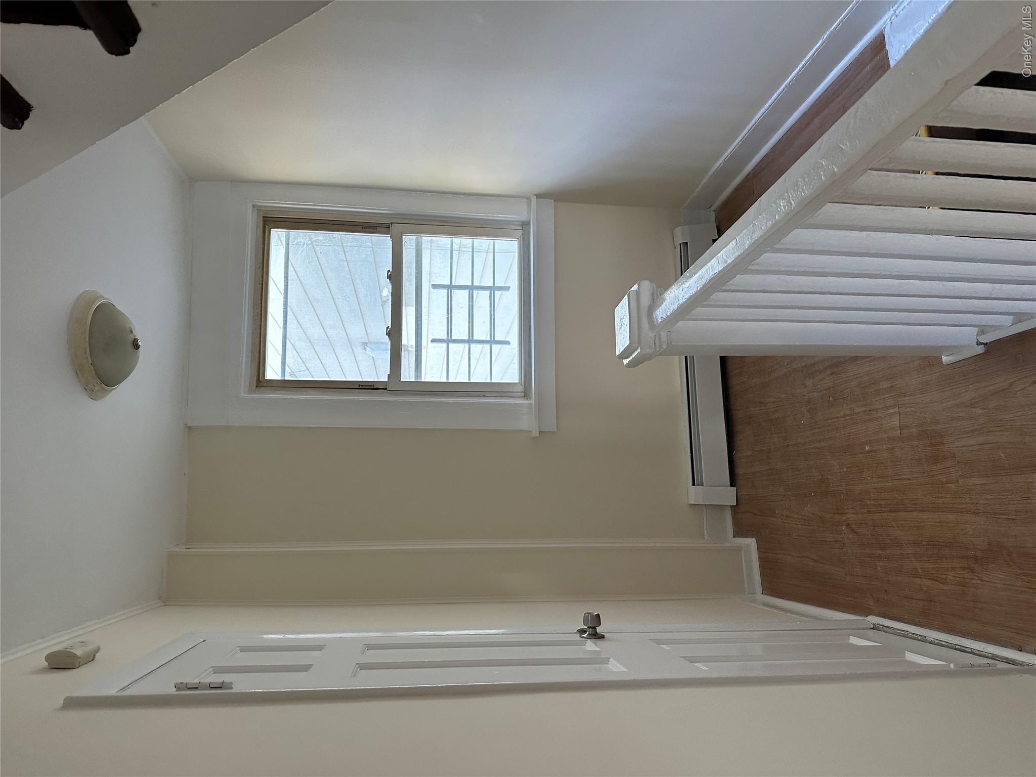 6 Snowden Avenue, Unit 4 photo 11
