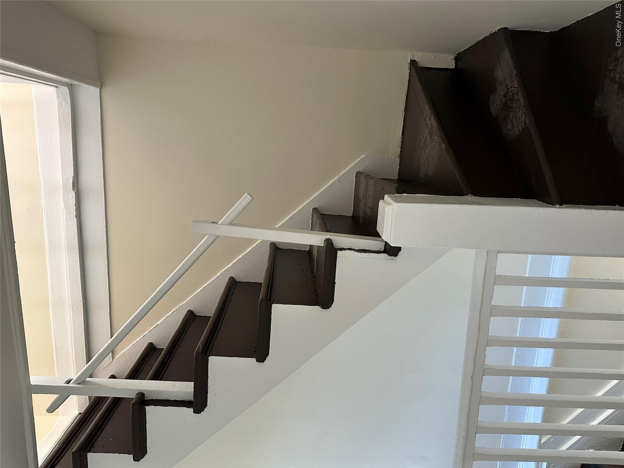6 Snowden Avenue, Unit 4 photo 10