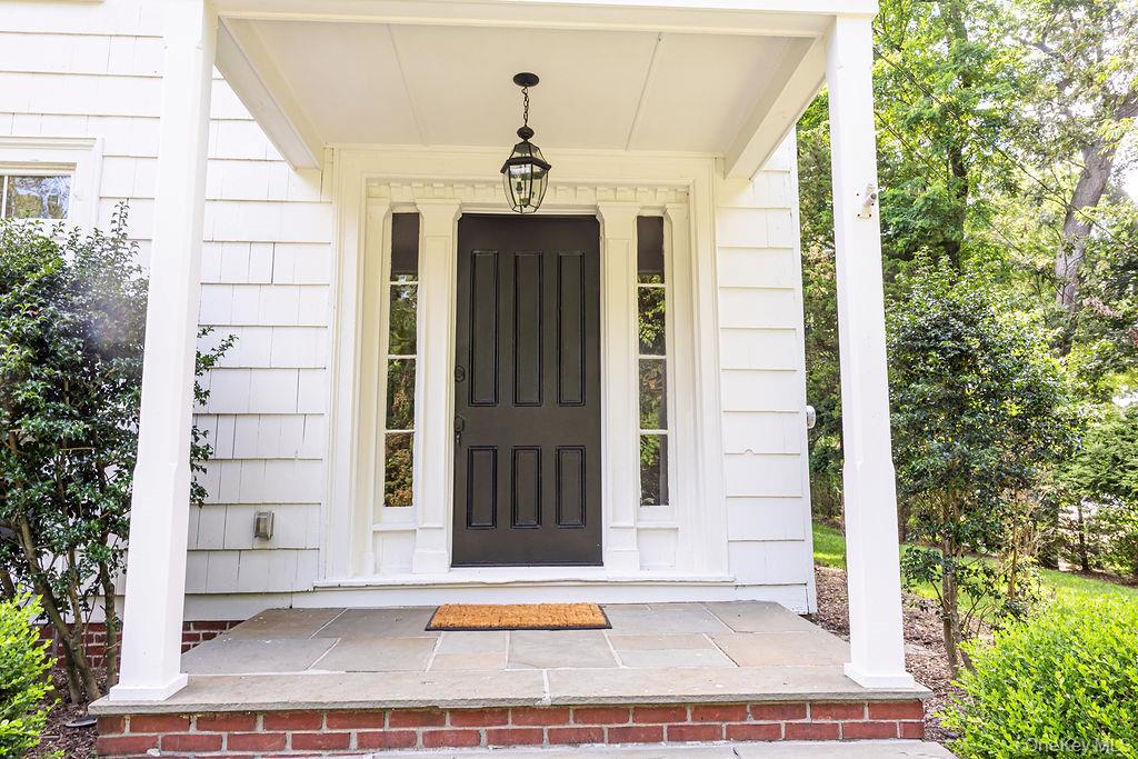 592 Landing Avenue – For Sale photo 6
