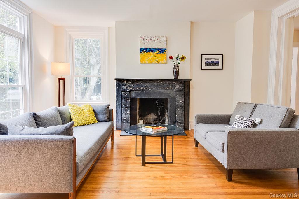 592 Landing Avenue – For Sale photo 10