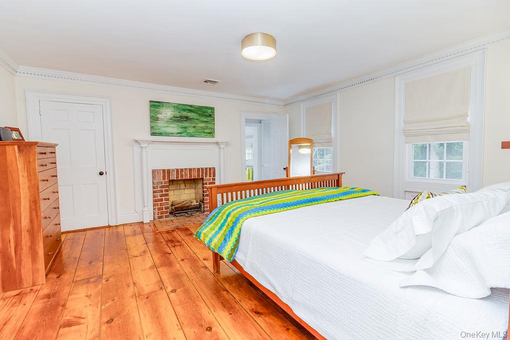 592 Landing Avenue – For Sale photo 36