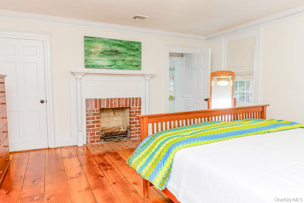 592 Landing Avenue – For Sale photo 35