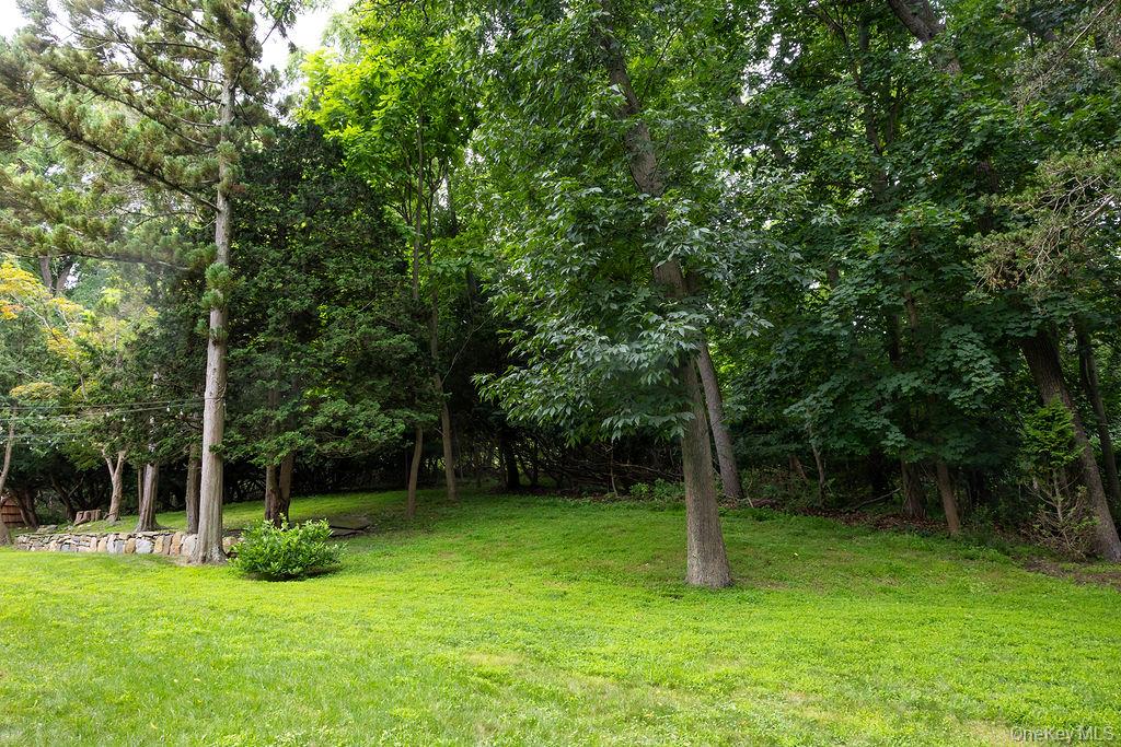 592 Landing Avenue – For Sale photo 44