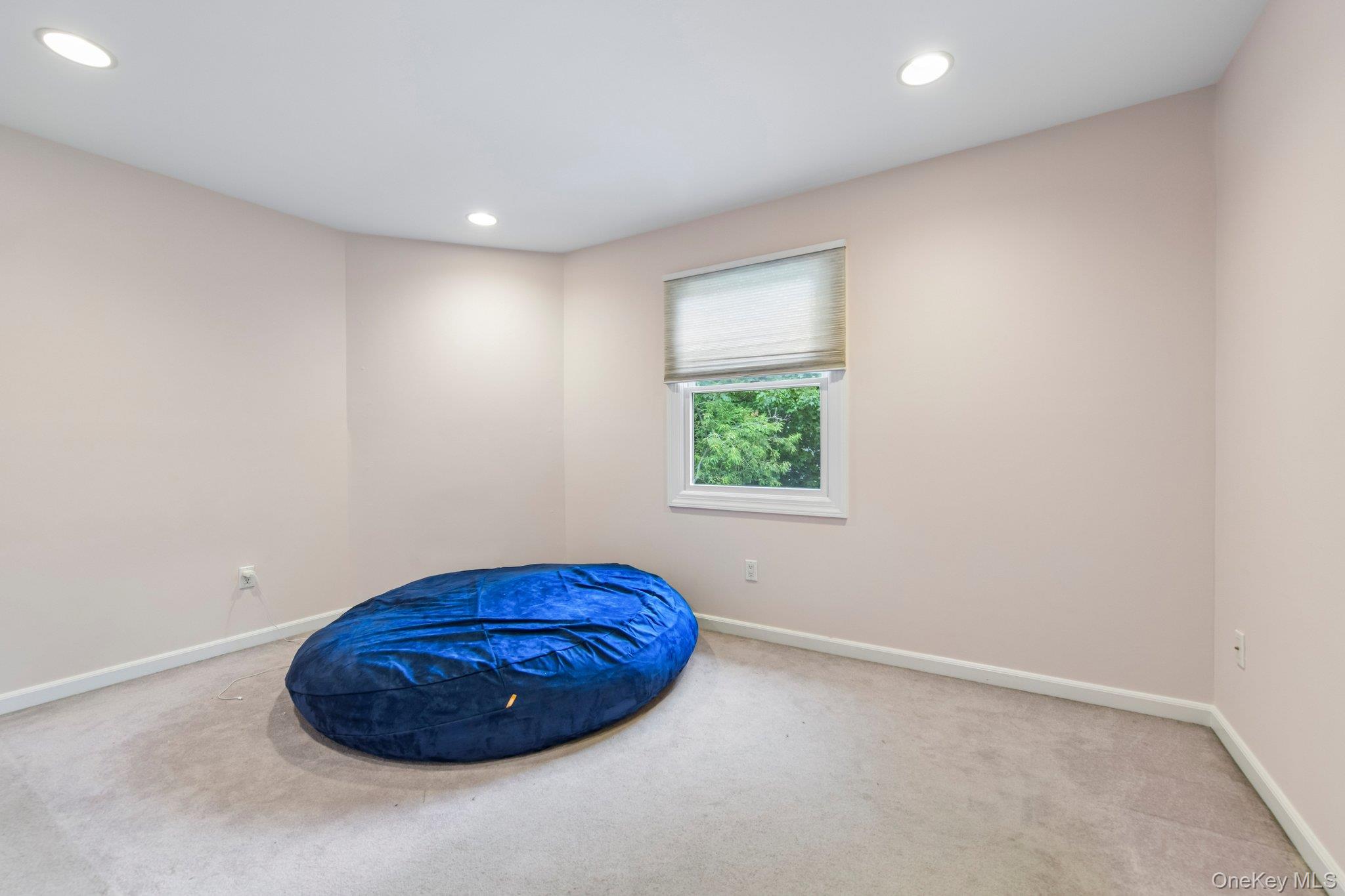 2175 Helene Avenue – For Sale photo 33