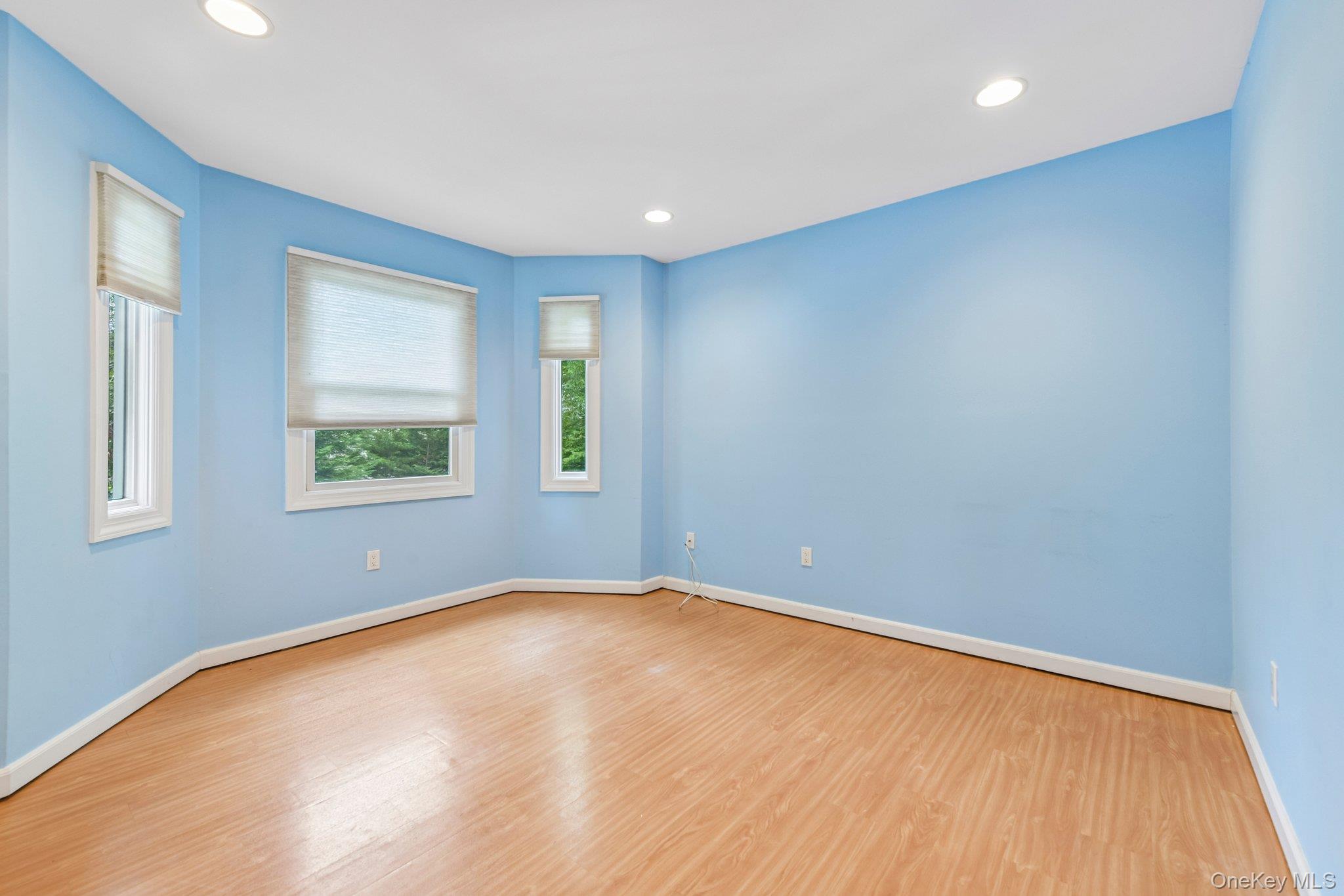 2175 Helene Avenue – For Sale photo 31