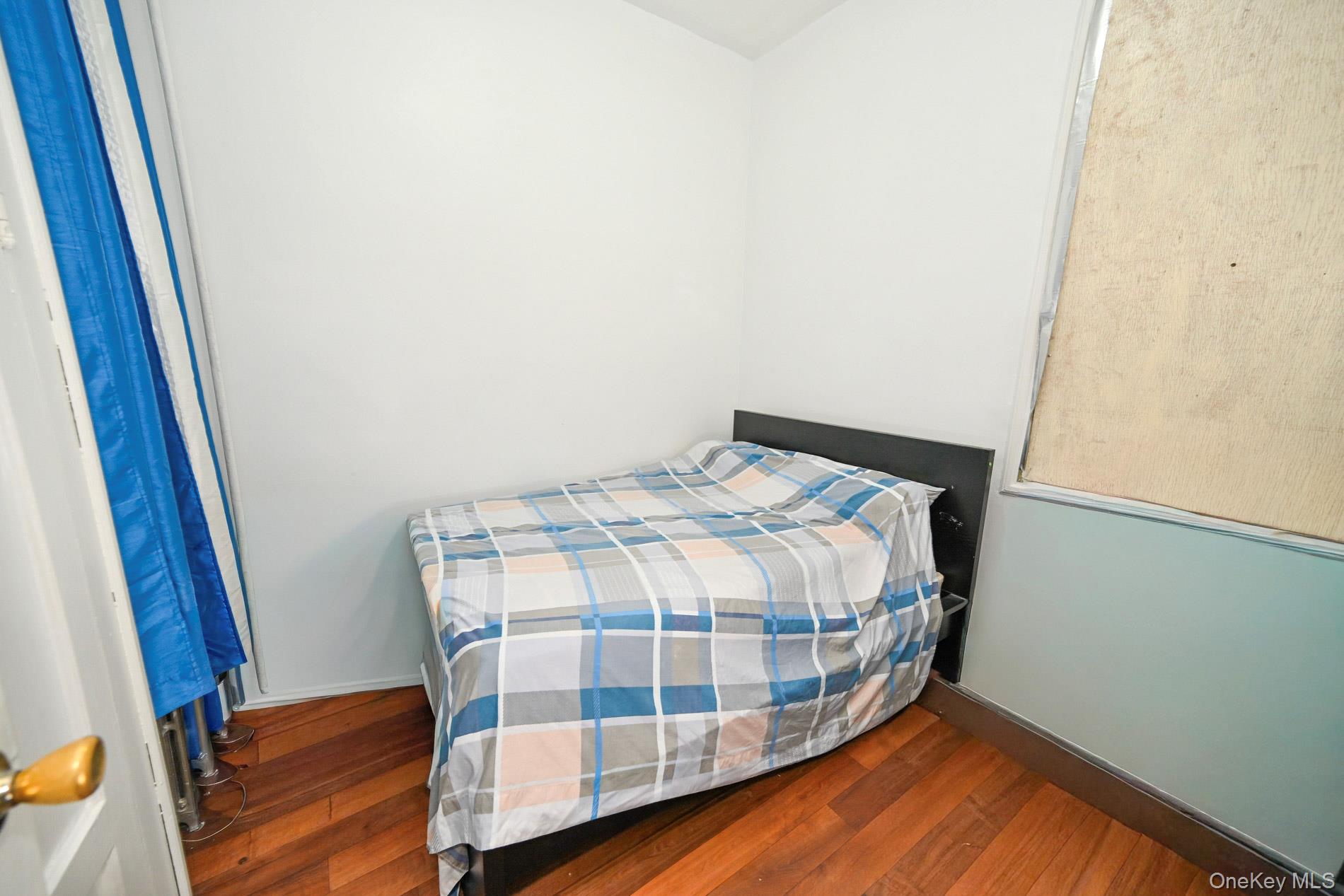 967 Seneca Avenue – For Sale photo 25