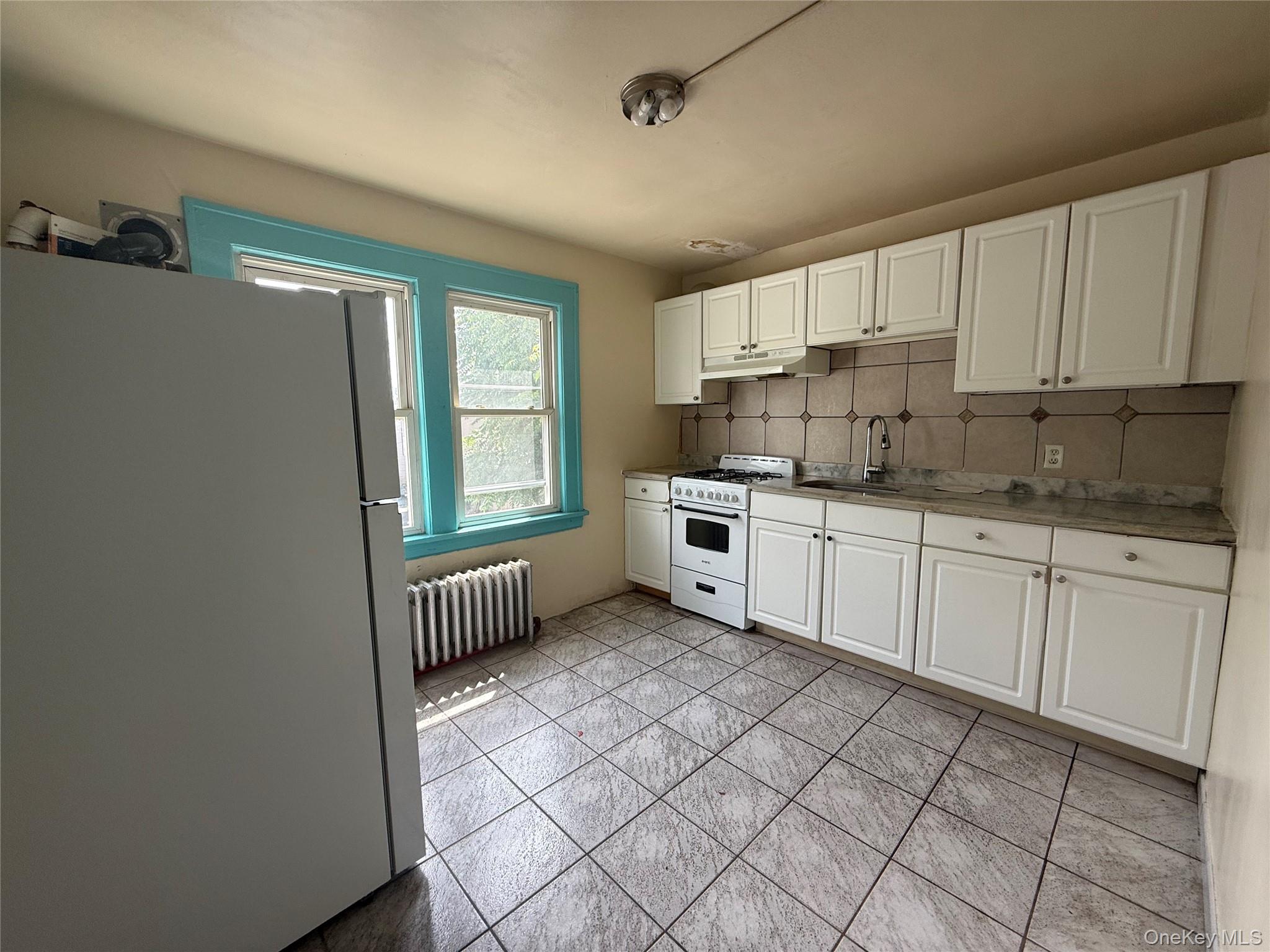 8 E Central Avenue, Unit 2 photo 4