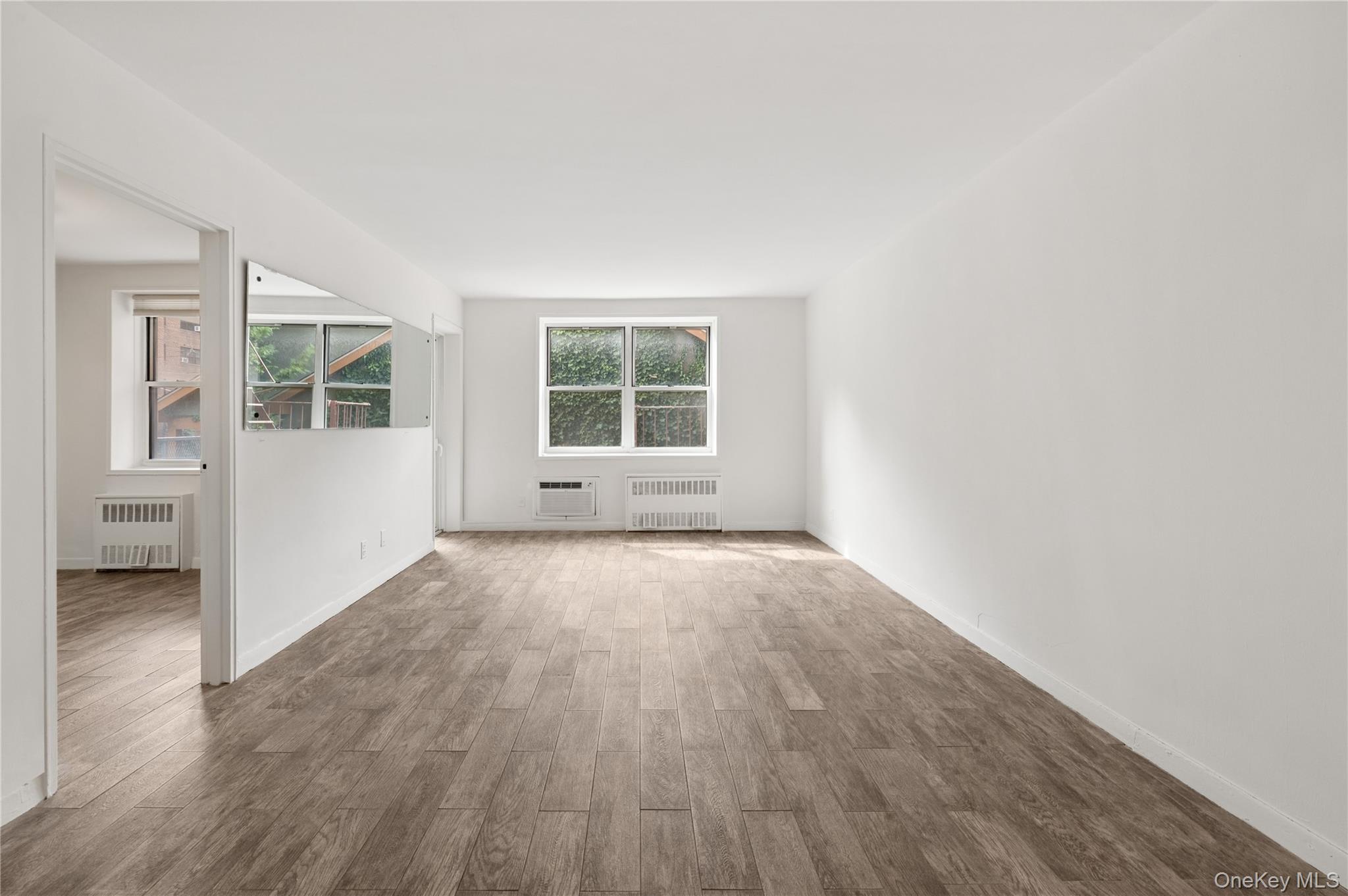 636 N Terrace Avenue, Unit 2B photo 2