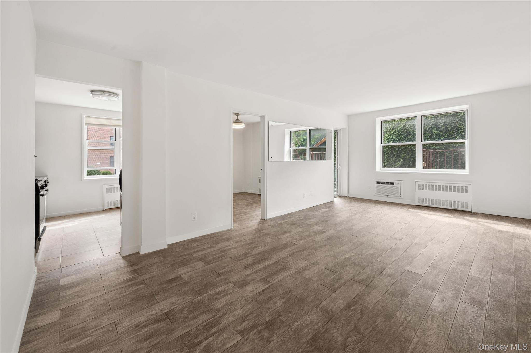 636 N Terrace Avenue, Unit 2B photo 3