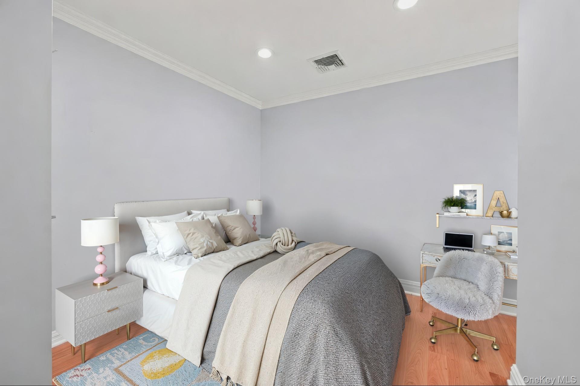 20-10 Hazen Street – For Sale photo 15