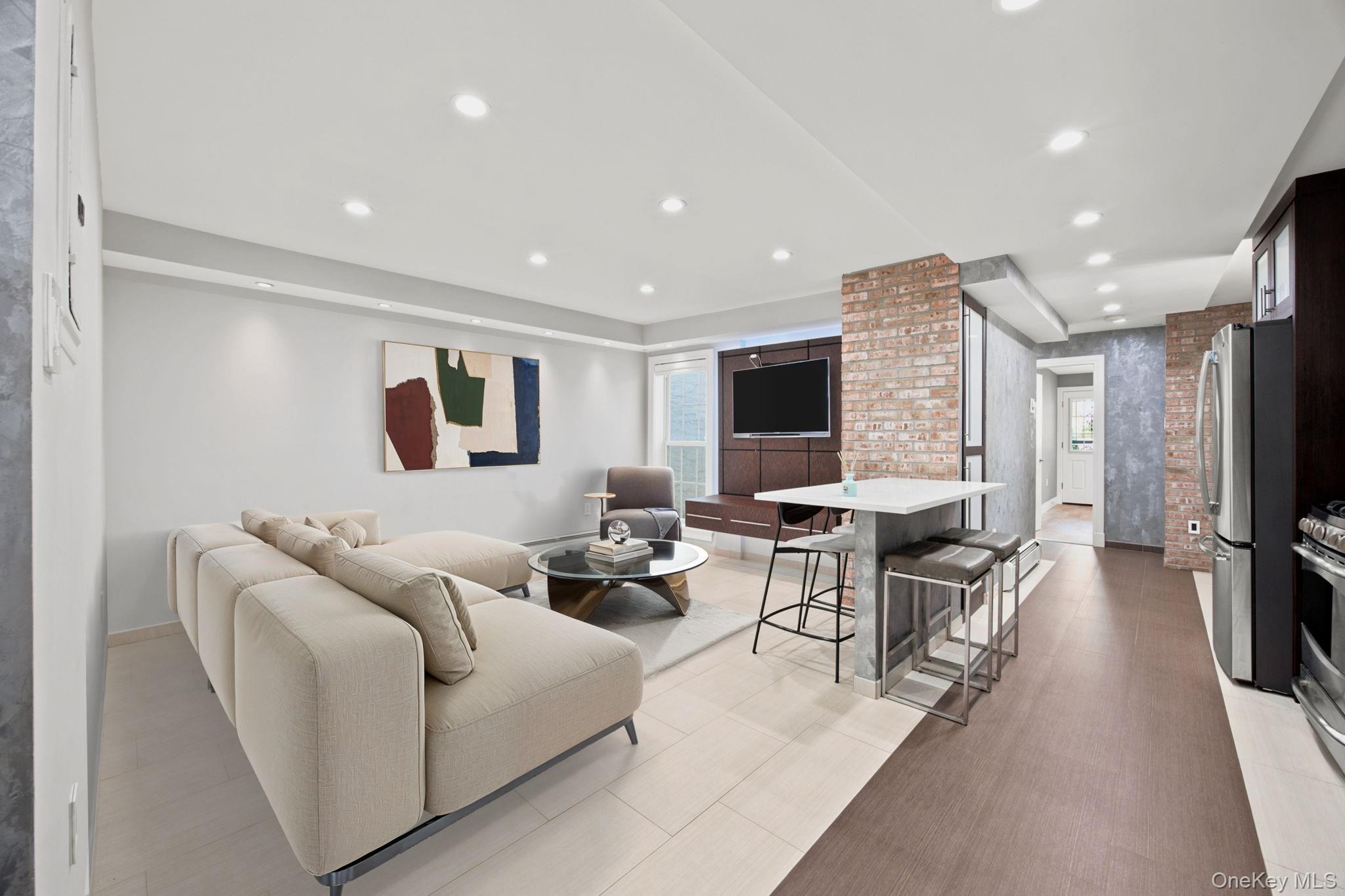 20-10 Hazen Street – For Sale photo 20