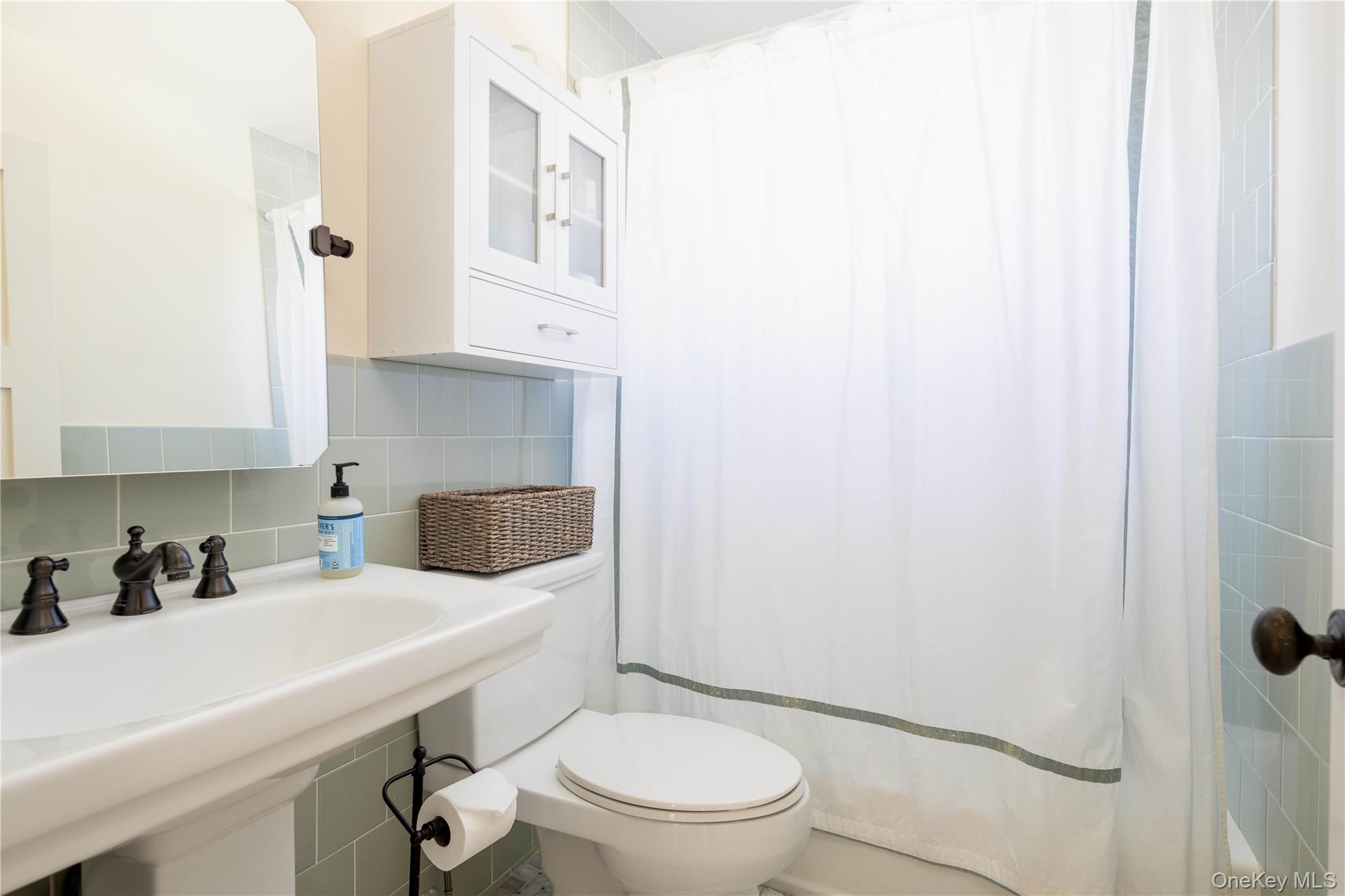 1600 Westview Drive – For Sale photo 17