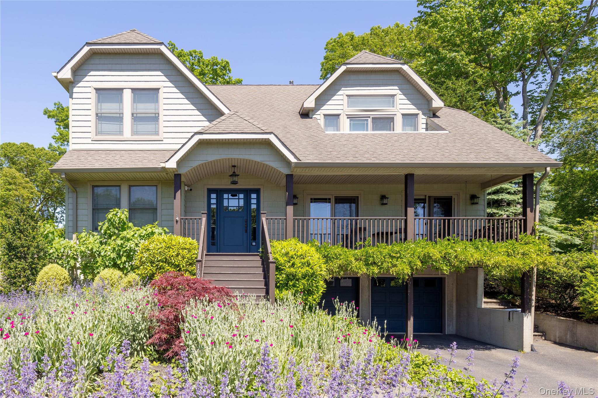 1600 Westview Drive – For Sale