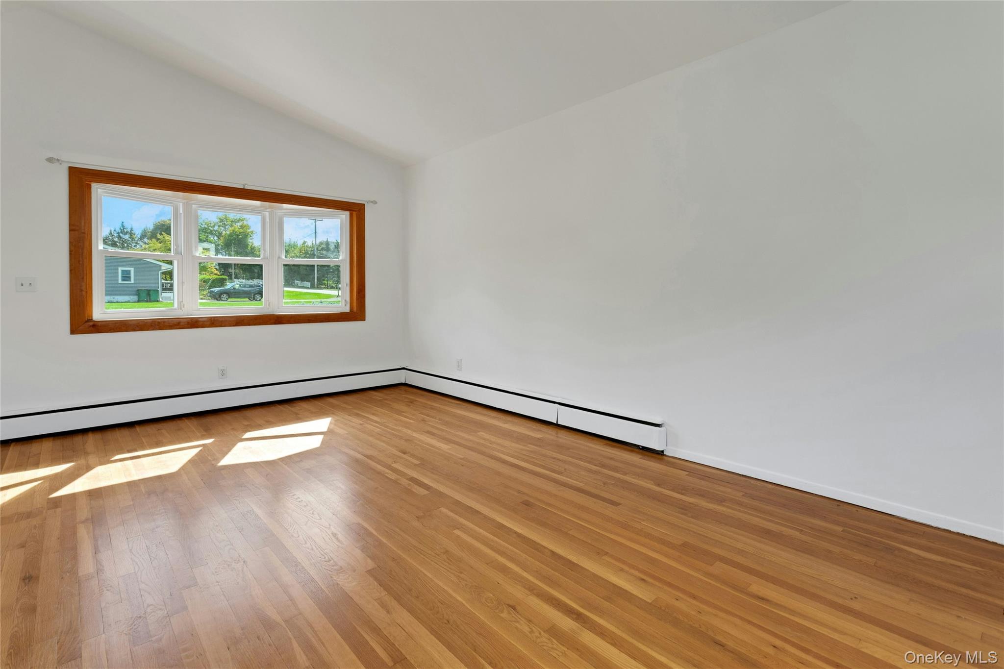1 Barbara Lane – For Sale photo 13