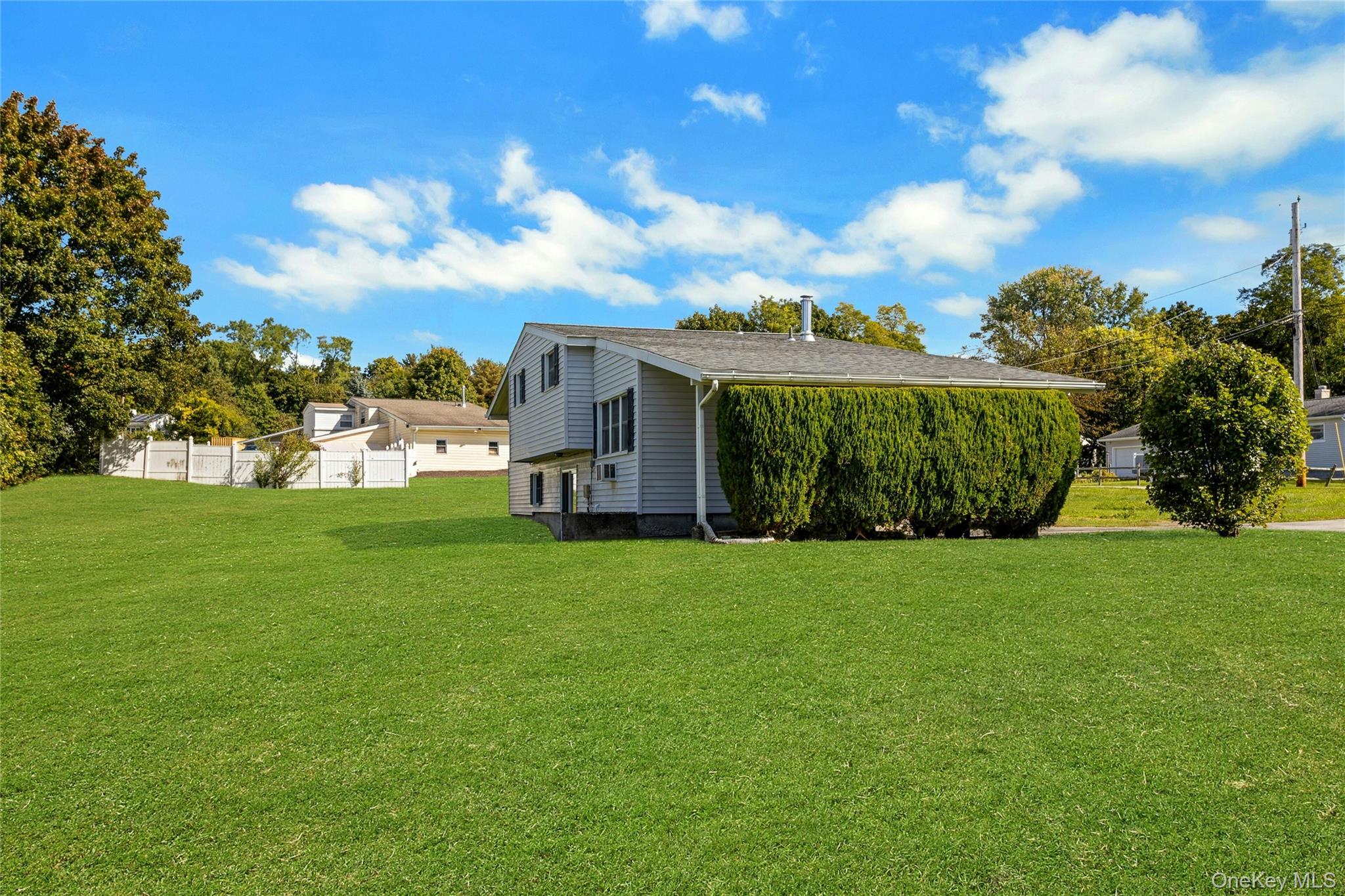 1 Barbara Lane – For Sale photo 25