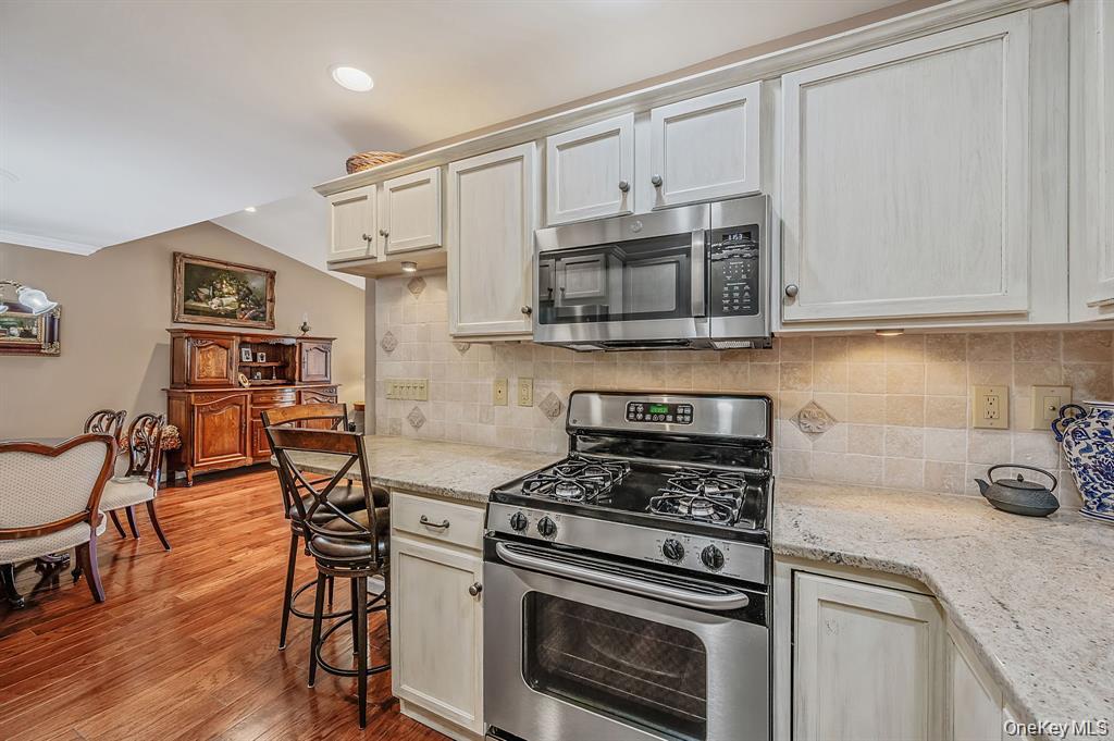 1130 Savoy Drive – For Sale photo 18