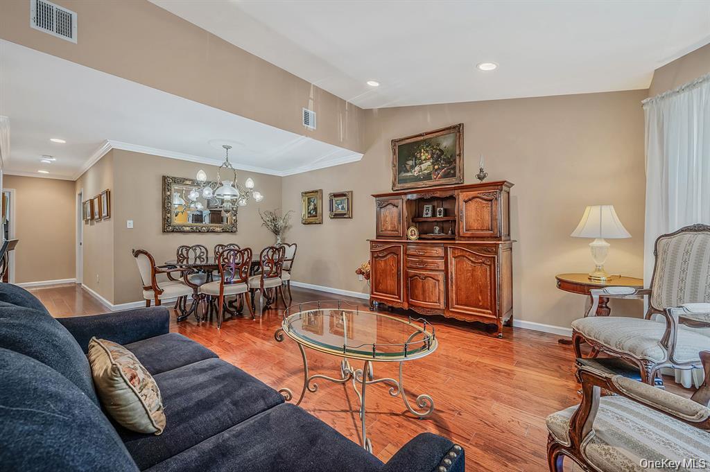 1130 Savoy Drive – For Sale photo 10