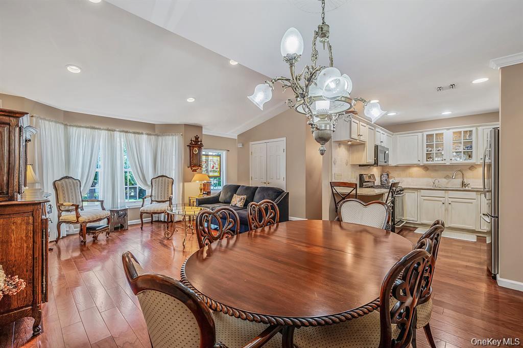 1130 Savoy Drive – For Sale photo 15