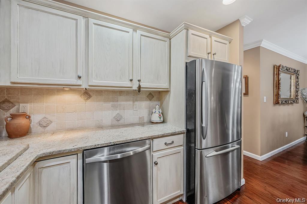 1130 Savoy Drive – For Sale photo 19